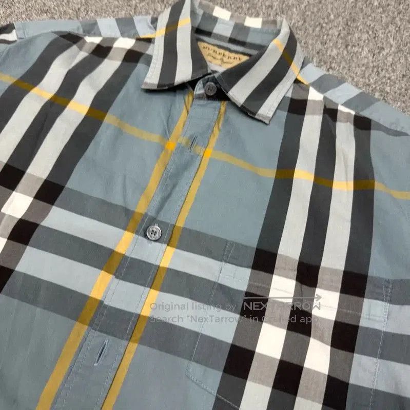 Burberry Burberry Color Block Cotton Shirt for Men. Size US M / EU 48-50 / 2 - 3 Thumbnail