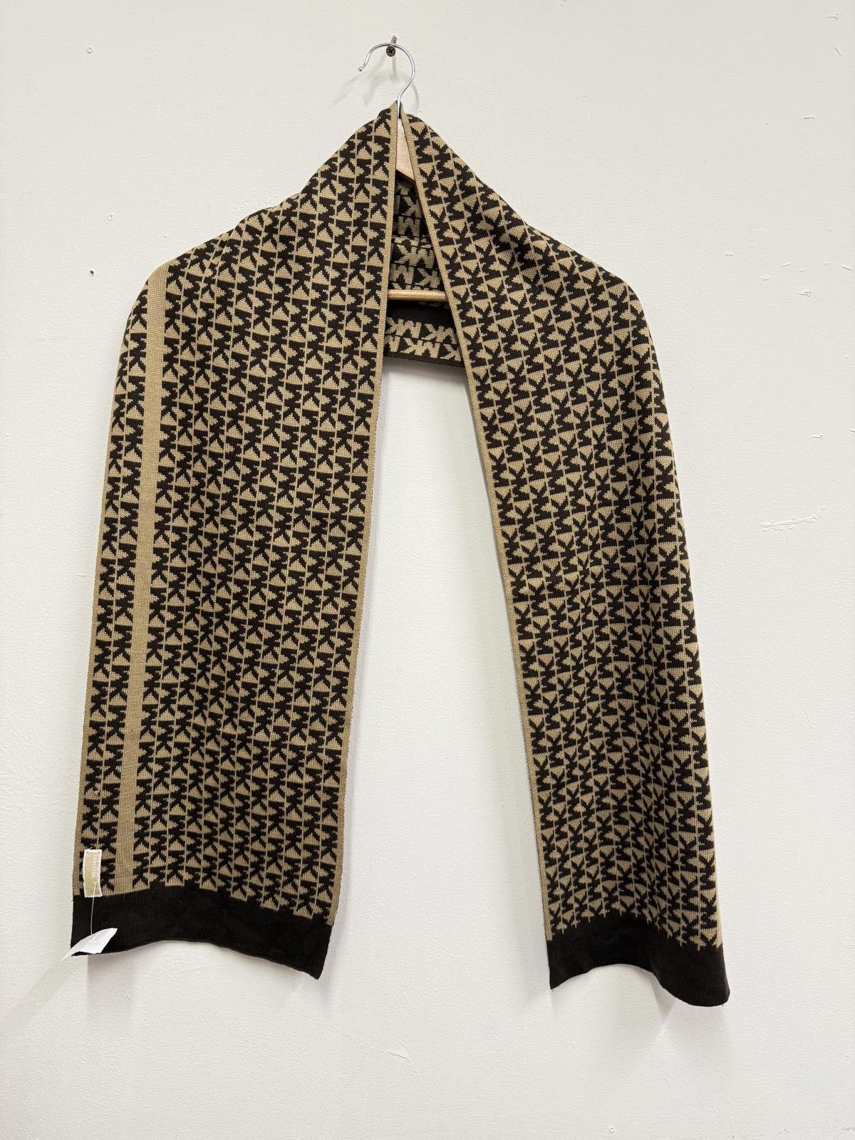 Michael Kors Michael Kors Brown and Beige Patterned Knit Scarf Size ONE SIZE - 1 Thumbnail