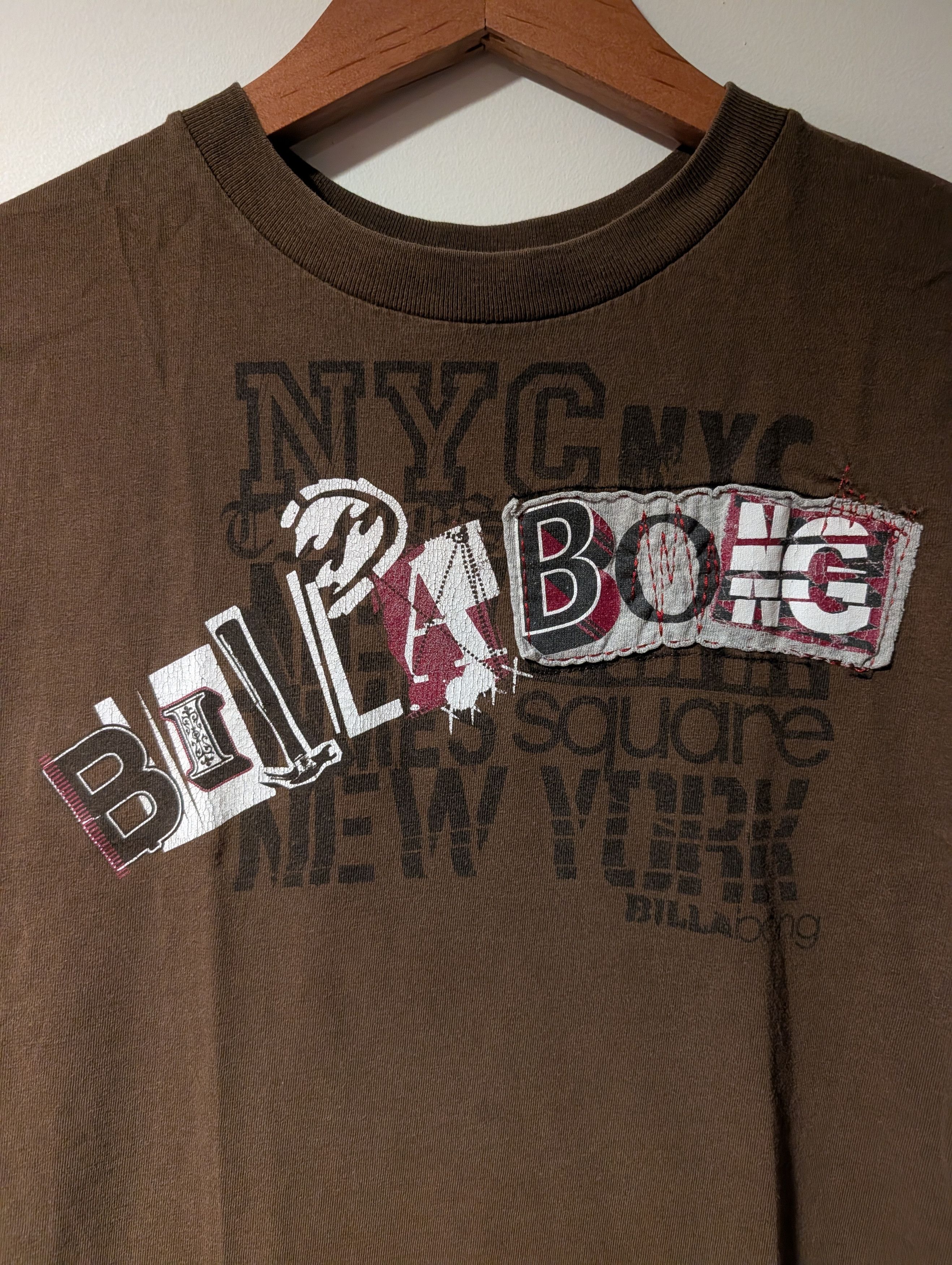 Billabong Vintage Billabong NYC Times Square Graphic T-Shirt Size US S / EU 44-46 / 1 - 2 Thumbnail