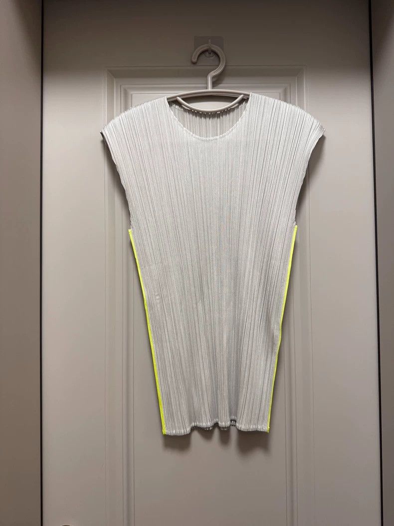 Issey Miyake Issey Miyake size:3 A bright yellow pleated vest Size M / US 6-8 / IT 42-44 - 5 Thumbnail