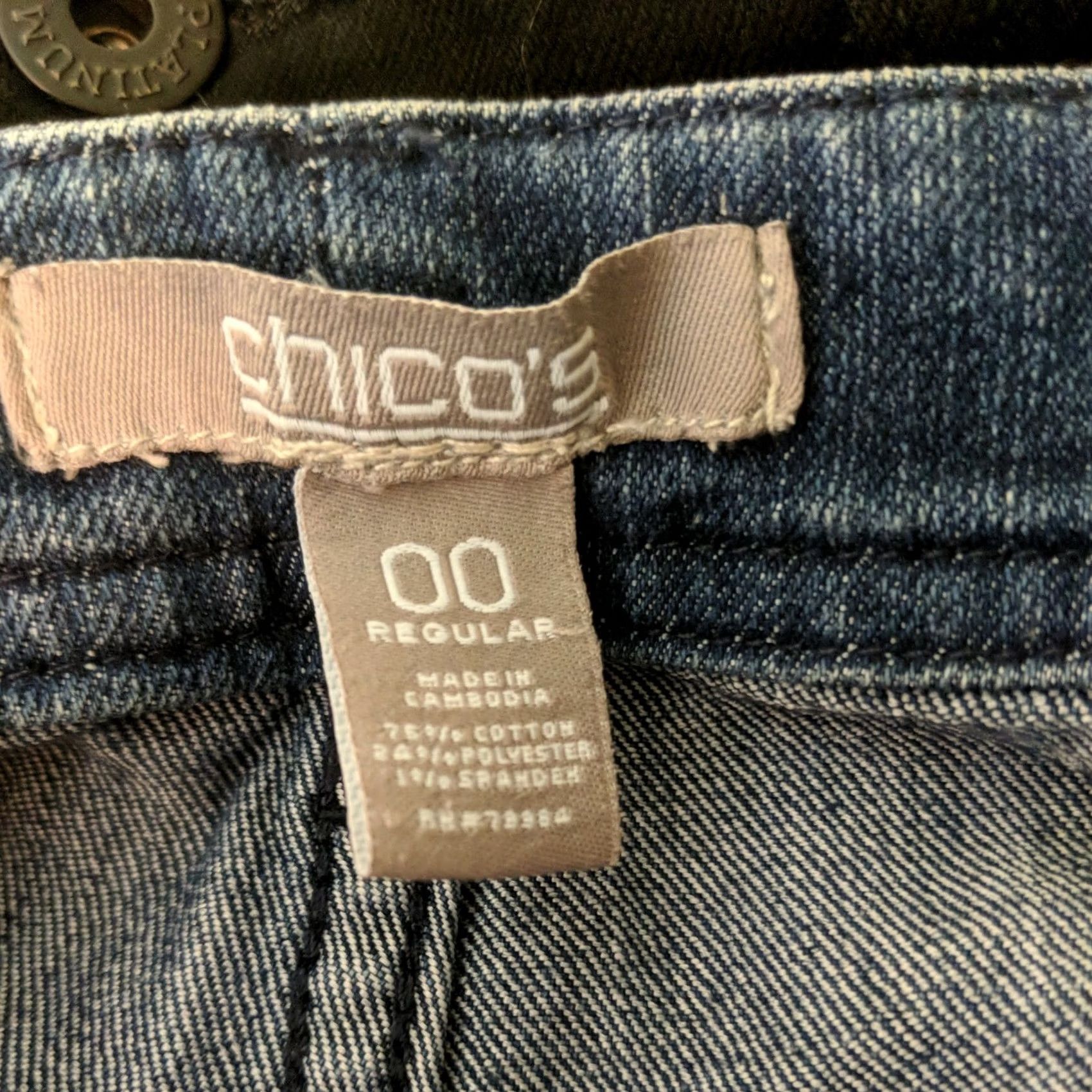 Vintage Chico's Jeans Woman 00 Regular Slim Straight Leg 2 Pair blue black Denim Cotton Blend Stretch Vintage No N/A Size 24" / US 00 / IT 34 - 7 Thumbnail