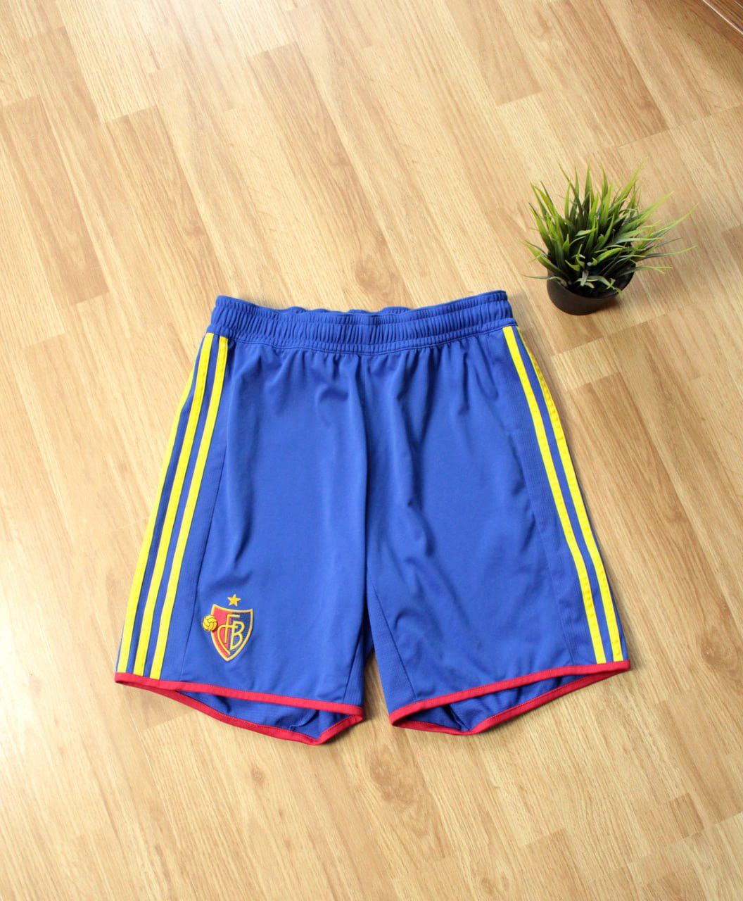 Adidas × Vintage 🔥 2012 Basel Home Adidas Football Shorts Jersey Size US 30 / EU 46 - 1 Thumbnail