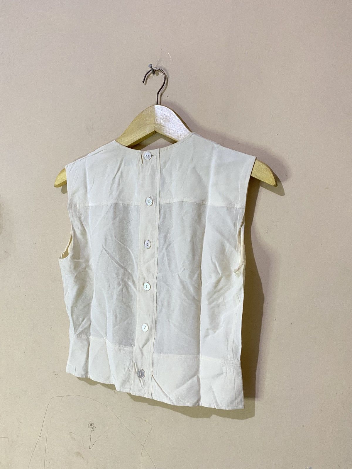 Chanel Chanel Silk Tank Tops Size XS / US 0-2 / IT 36-38 - 9 Thumbnail