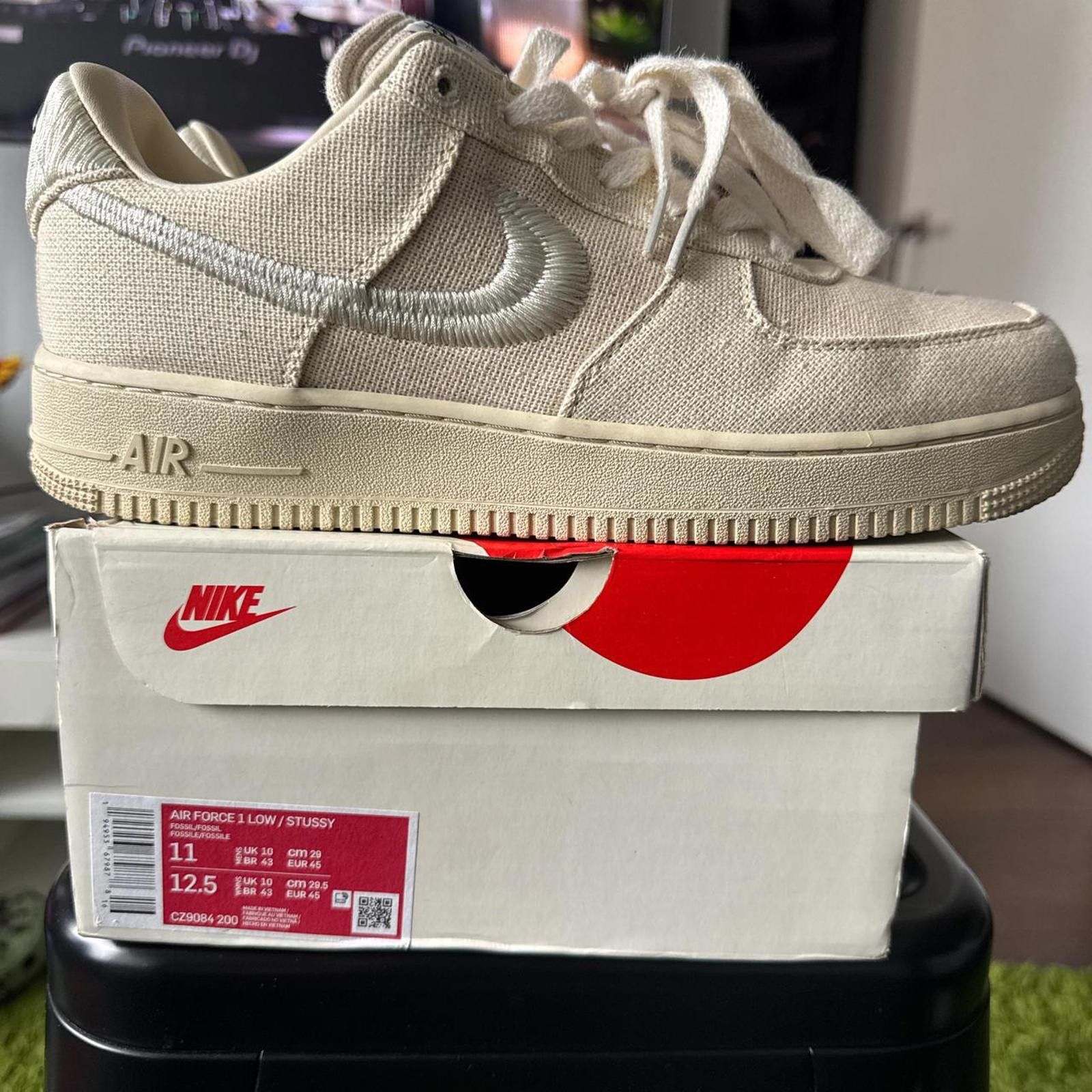 Nike NIKE Air Force 1 Low / Stussy (2020) Size US 11 / EU 44 - 1 Thumbnail
