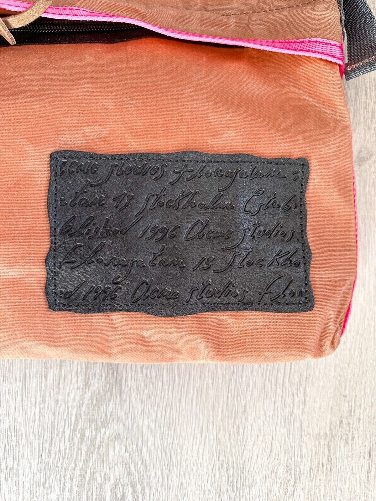Acne Studios ACNE STUDIOS Andemer Orange Patch Waxed Cross Body Bag Size ONE SIZE - 2 Thumbnail