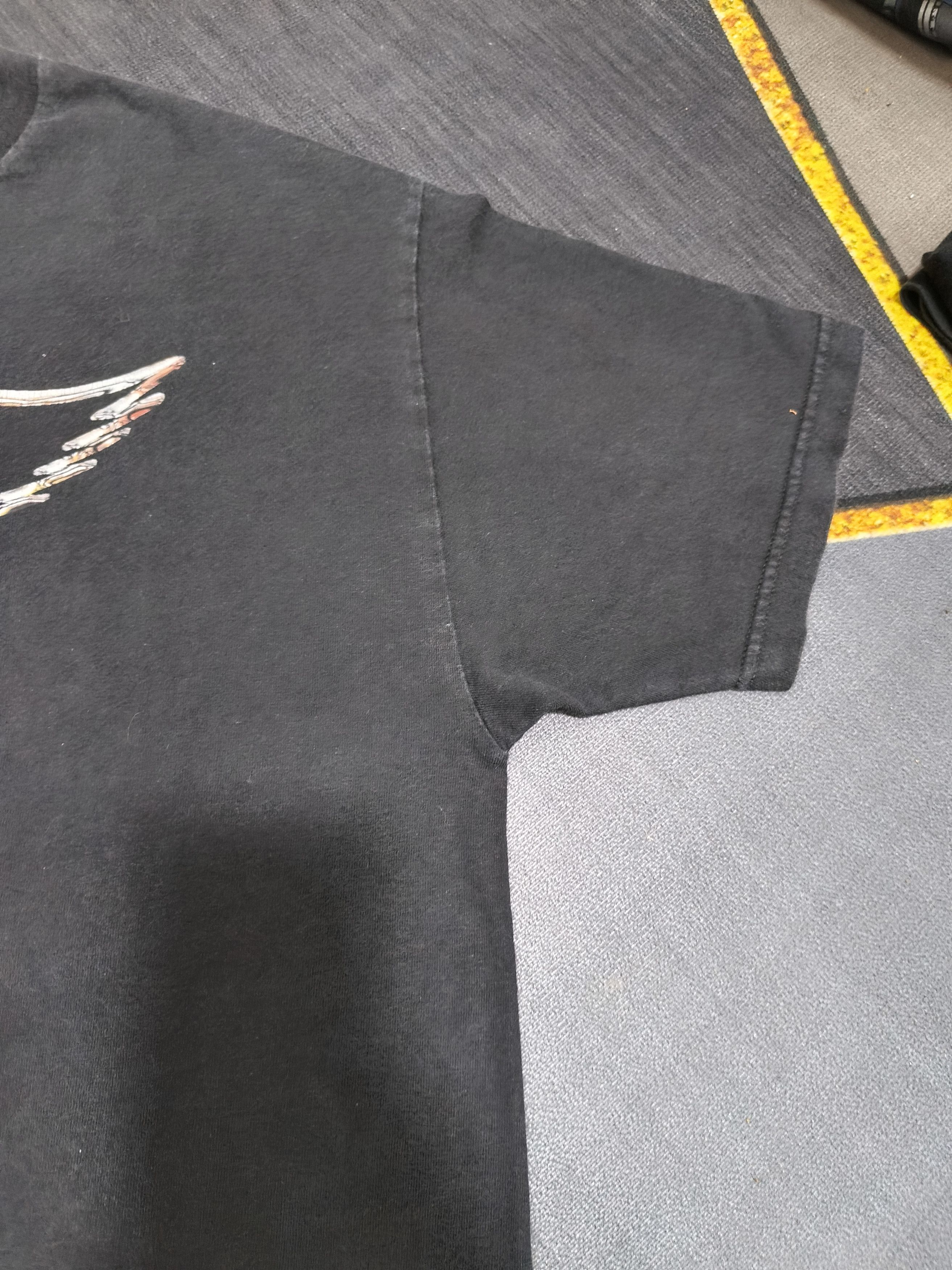 Other Vintage Aerosmith Graphic Tee – 2001 | Rare Rock Merch | Size US M / EU 48-50 / 2 - 6 Thumbnail