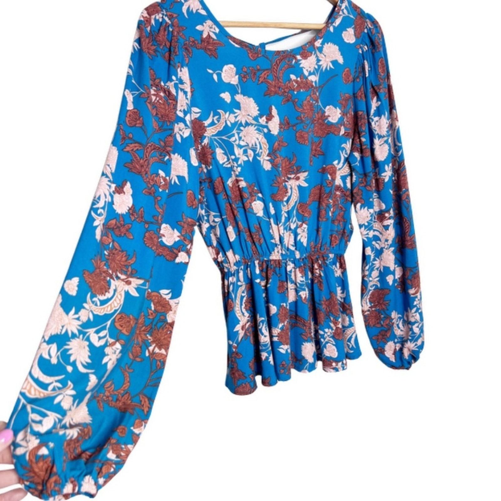 Other New with Tag Womens Andree by Unit Blue Floral Ruffle Blouse Size S / US 4 / IT 40 - 6 Thumbnail