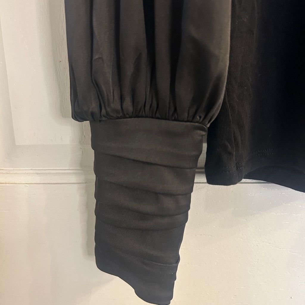 Generation Love Women's Generation Love Black Top XS satin sleeves Size XS / US 0-2 / IT 36-38 - 3 Thumbnail