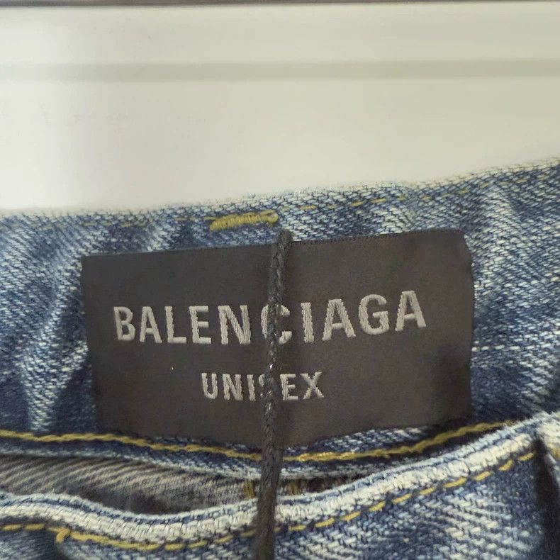 Balenciaga Balenciaga size M Baggy jeans with drawstring and wide leg Size US 27 - 3 Thumbnail