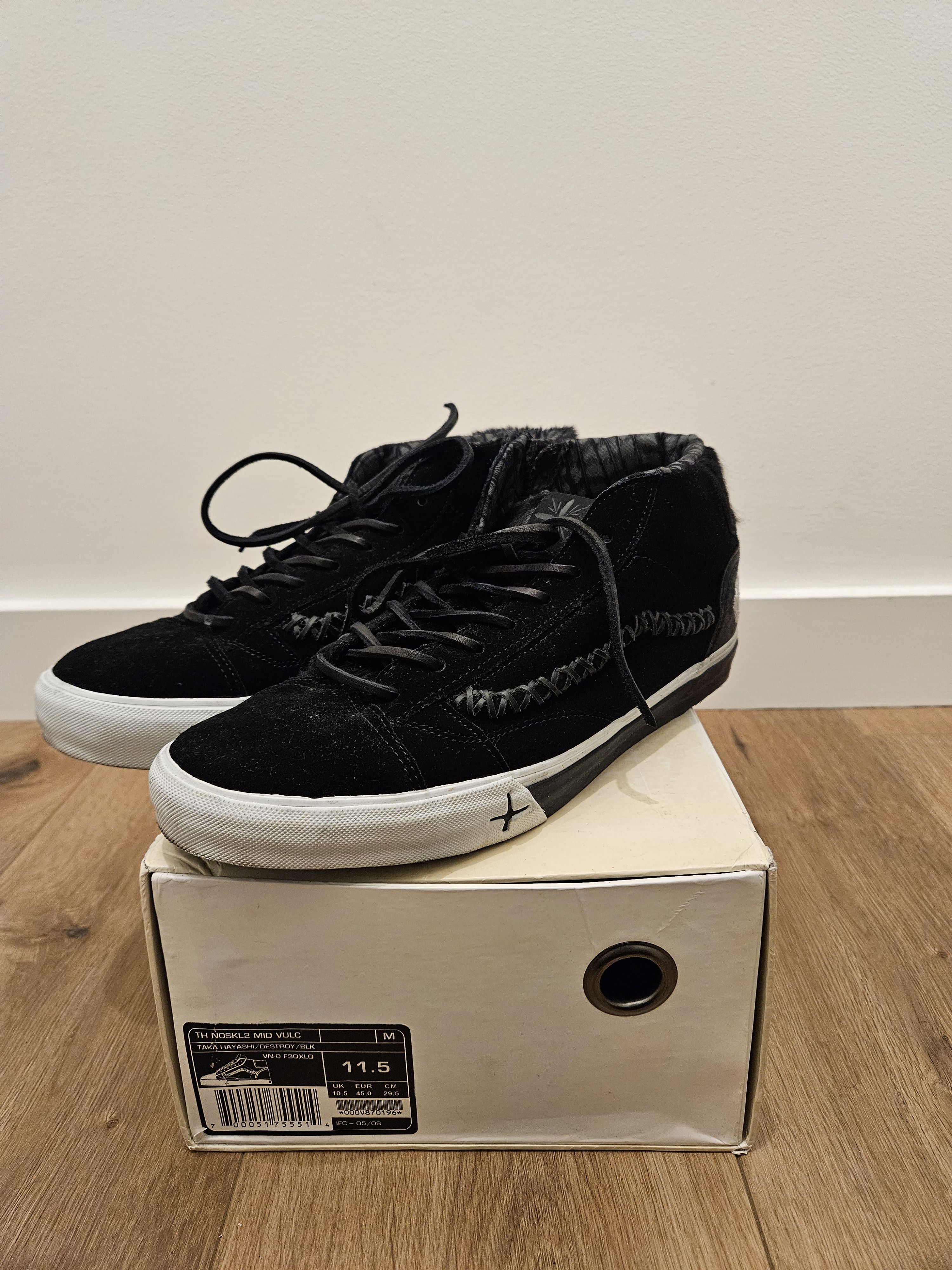 Taka Hayashi × Vans No Skool Mid 2 "Drop Sneakers Not Bombs" pack Size US 11.5 / EU 44-45 - 2 Thumbnail