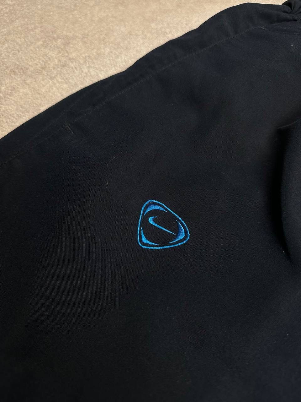 Nike Vintage Nike Swoosh Nylon Y2K Tn Skepta Style Track Pants 38 Size US 38 / EU 54 - 3 Thumbnail