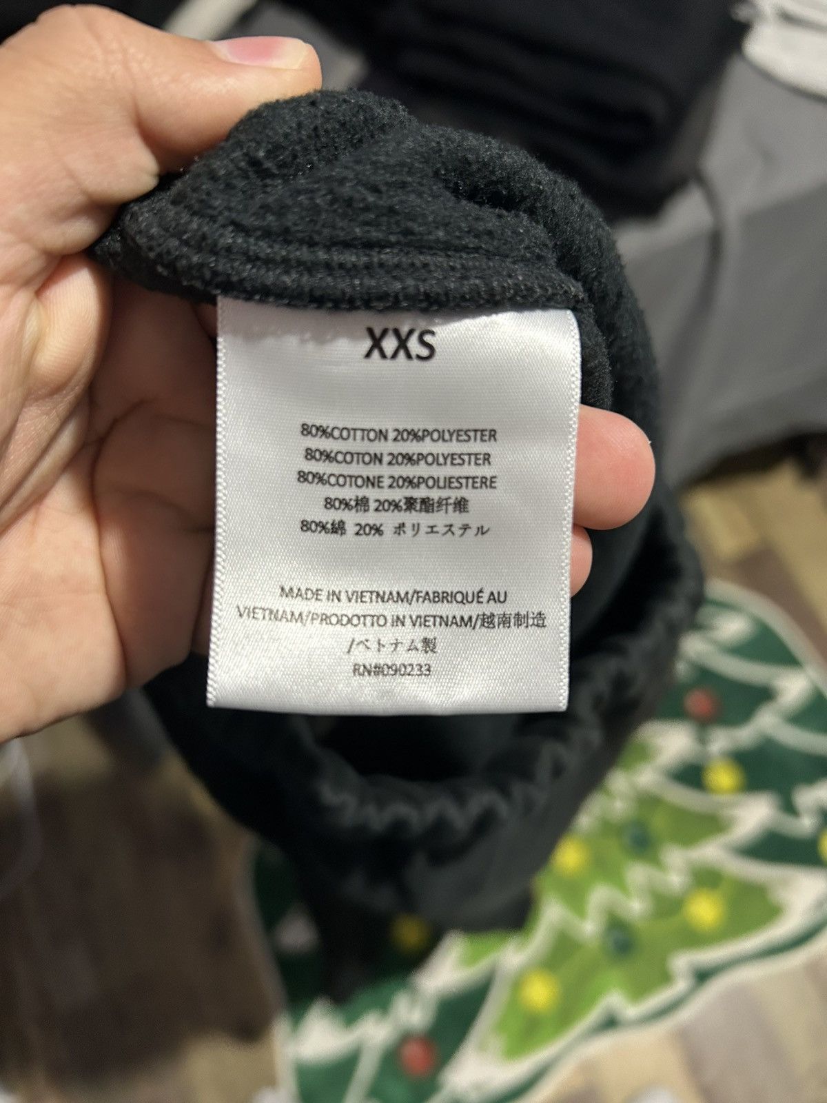 Essentials Black essentials sweats UNCUFFED Size US 30 / EU 46 - 5 Thumbnail
