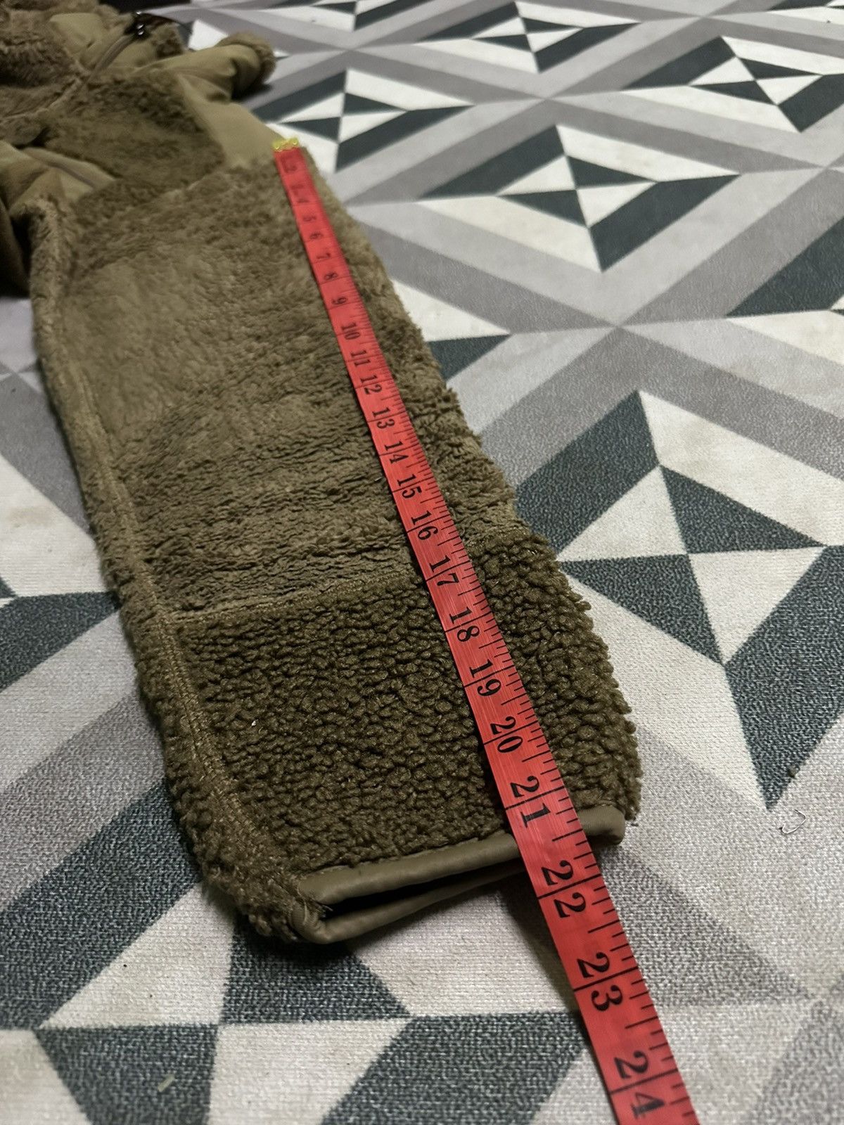 Engineered Garments × Uniqlo Engineered Garments patchwork deep pile fleece jacket Size US S / EU 44-46 / 1 - 12 Thumbnail
