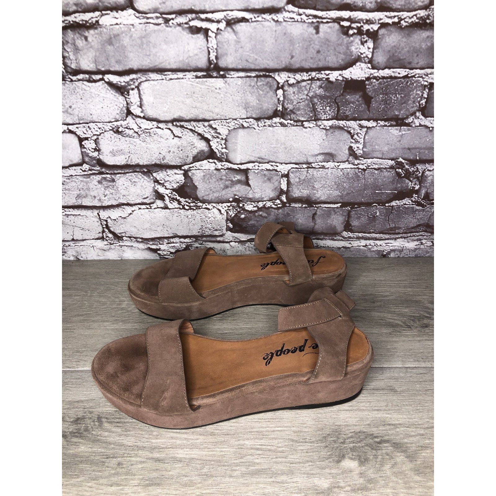 Free People Free People Plum Taupe Suede Platform Ankle Strap Sandals Wo Size US 8 / IT 38 - 15 Thumbnail