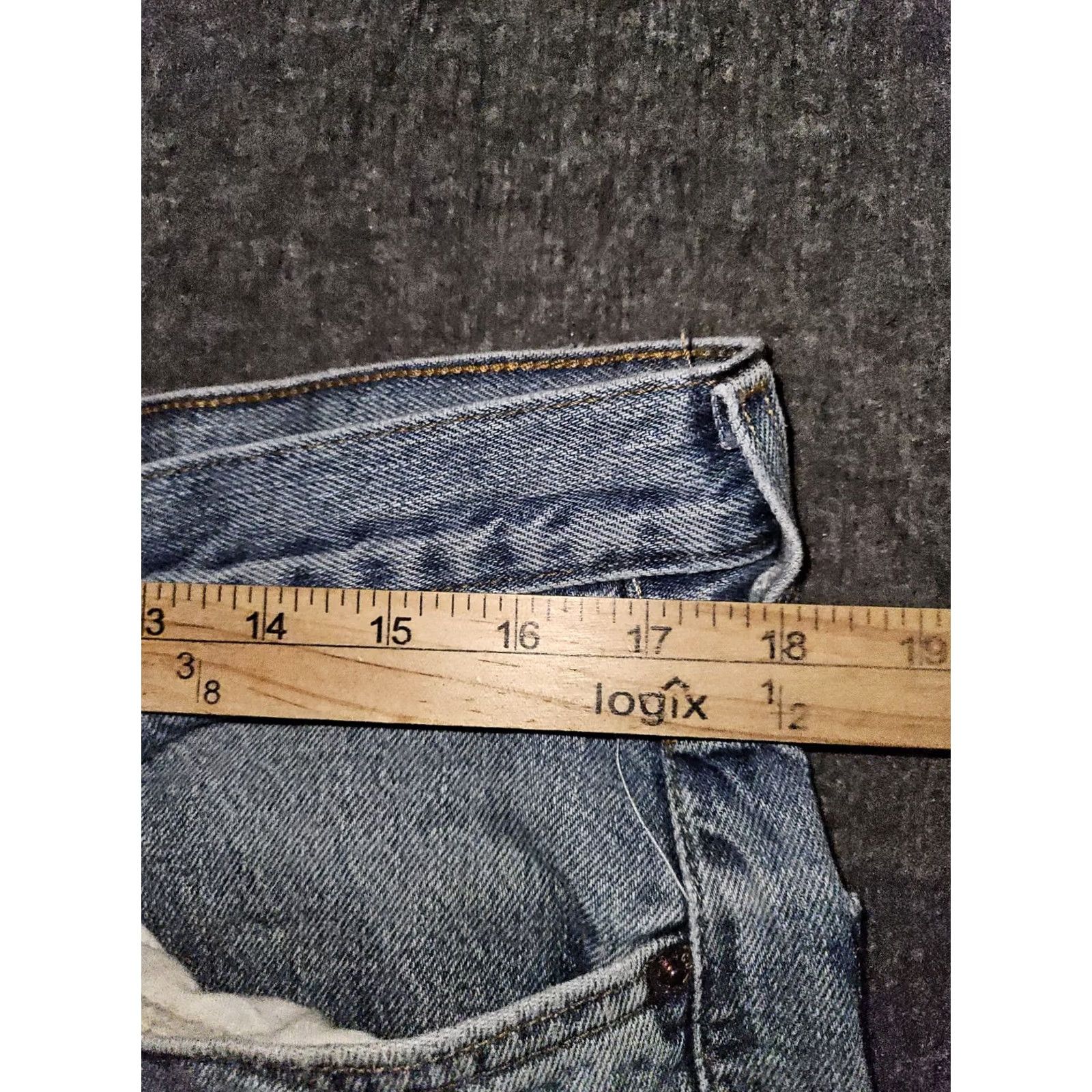 Levi's VINTAGE Levi's 550 Jeans Men 36x34 Blue Distressed 90s Y2K Retro Size US 36 / EU 52 - 5 Thumbnail