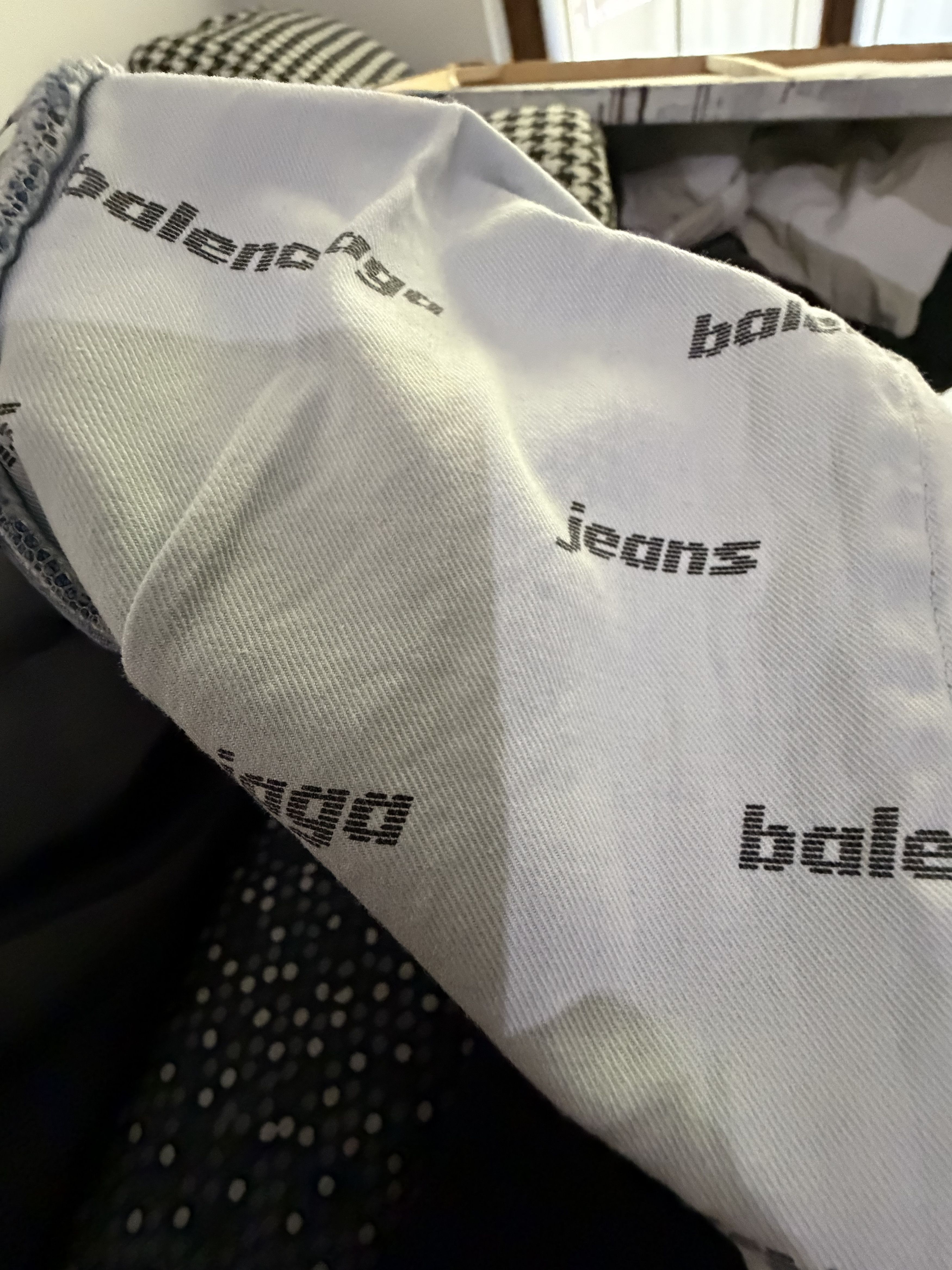 Balenciaga Baggy Vintage Cargo Denim Shorts Size US 28 / EU 44 - 6 Thumbnail