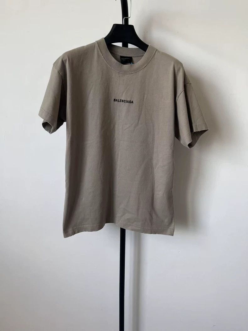 Balenciaga Balenciaga Letter Logo Print Crew Neck Short Sleeve T-Shir Size US S / EU 44-46 / 1 - 1 Thumbnail