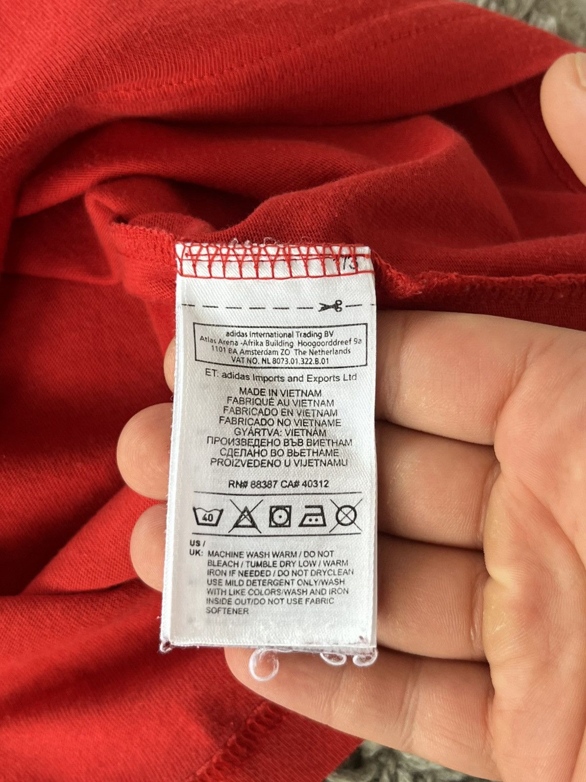 Adidas Vintage Tee Bayern Streetwear Size US L / EU 52-54 / 3 - 6 Thumbnail