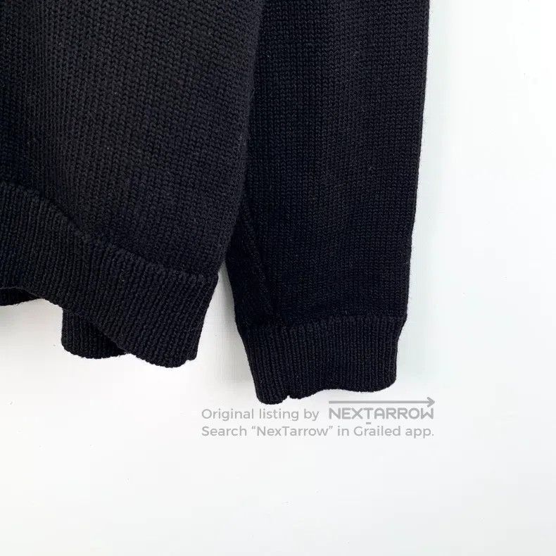 Gucci Gucci Black bee embroidered wool V-neck long-sleeved sweat Size US M / EU 48-50 / 2 - 4 Thumbnail
