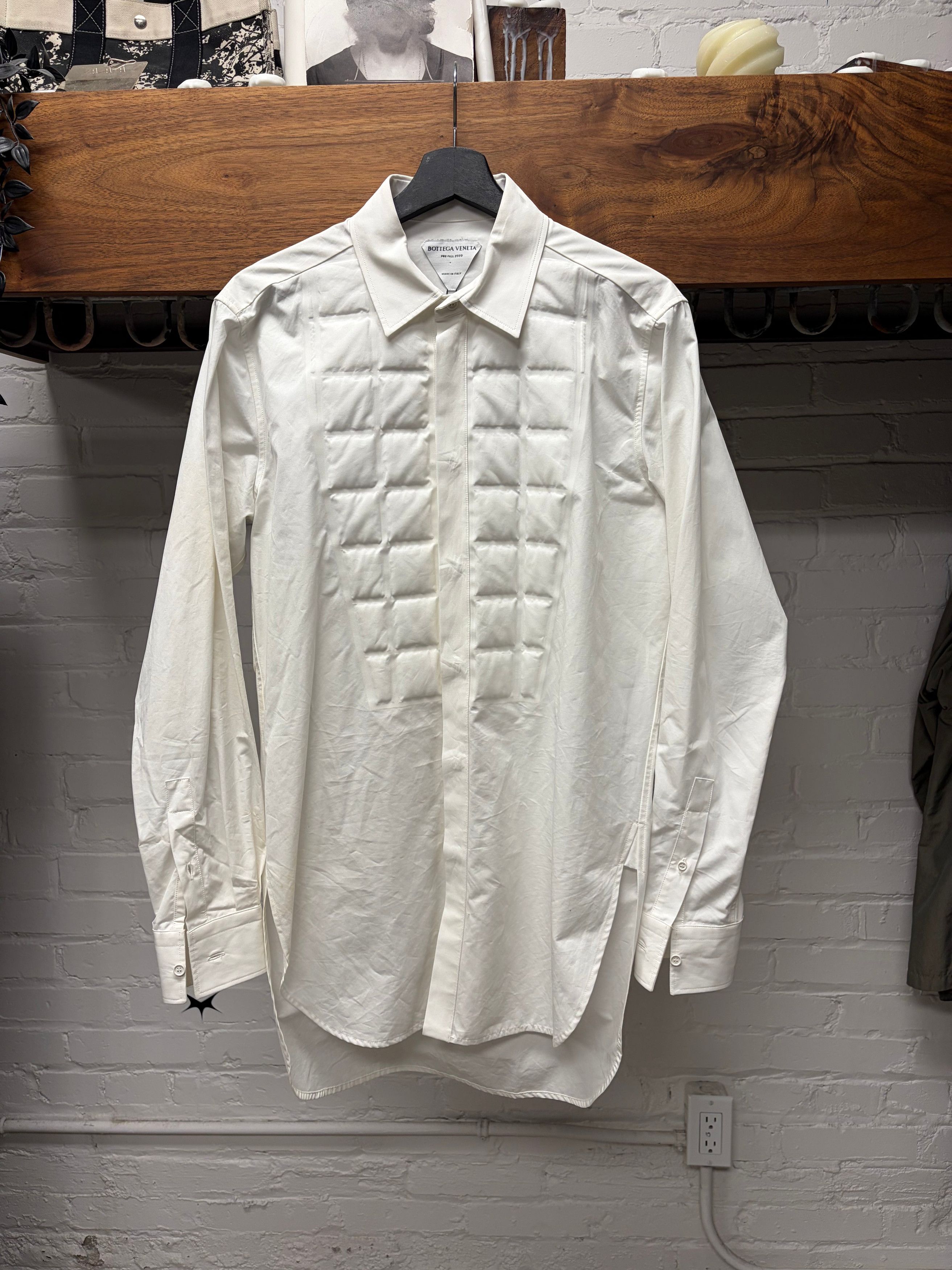 Bottega Veneta Pre AW2020 Bottega Veneta ‘Padded Bib’ White Cotton Button Down Shirt Size US L / EU 52-54 / 3 - 1 Thumbnail