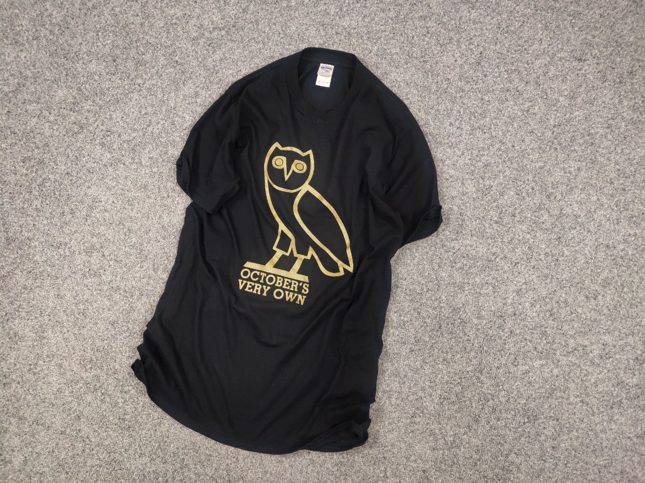 October's Very Own × Vintage October's Very Own x Drake Black Gold Logo shirt tee Size US M / EU 48-50 / 2 - 3 Thumbnail
