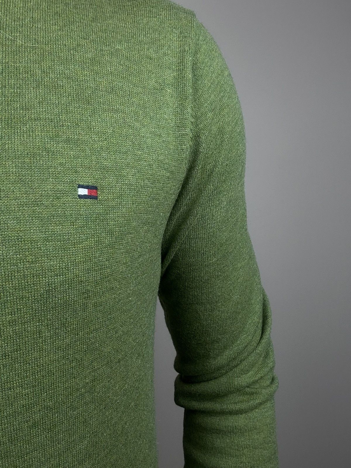 Tommy Hilfiger Green Tommy Hilfiger sweater 100% lambswool wool size L Size US L / EU 52-54 / 3 - 2 Thumbnail