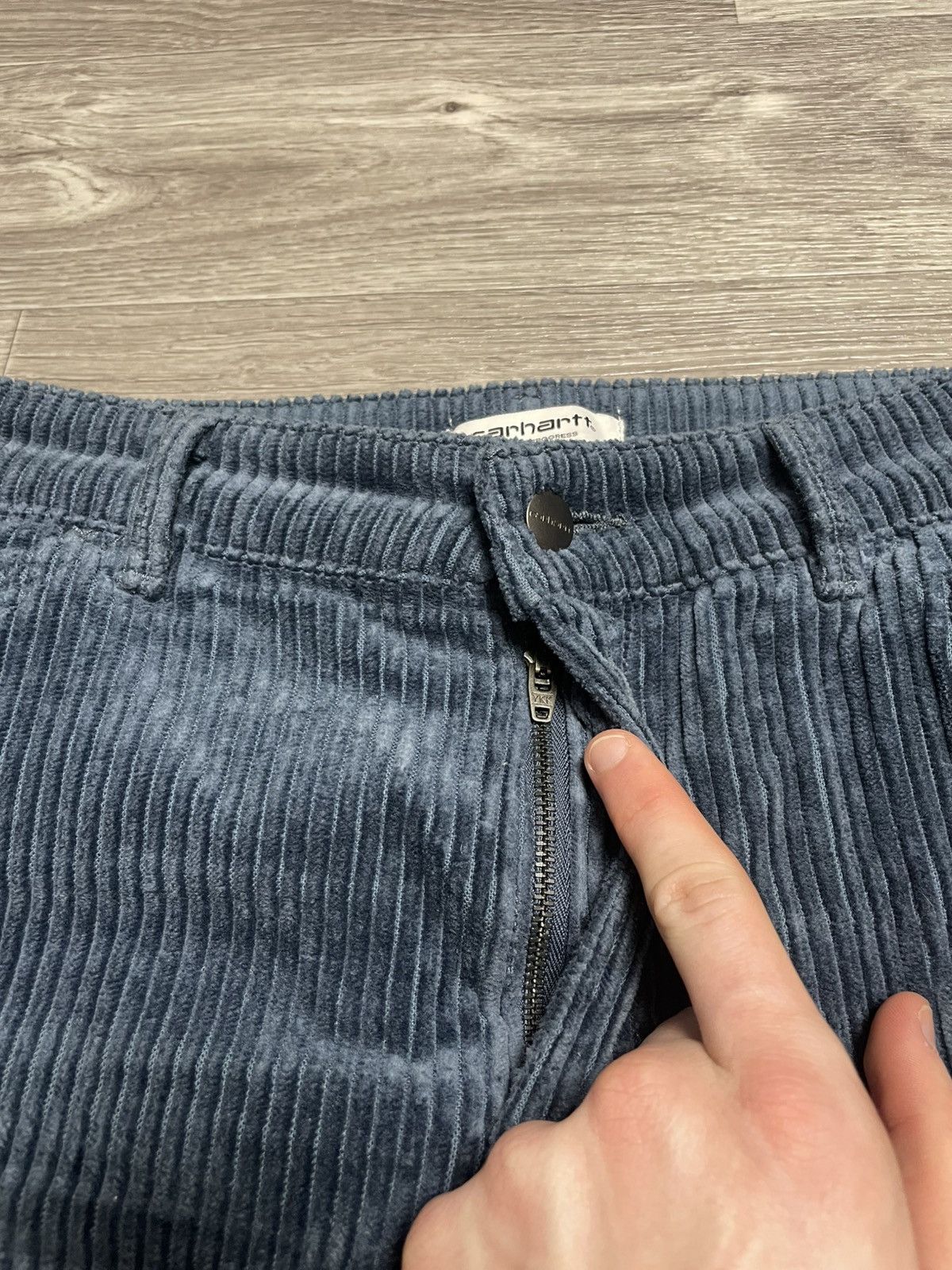 Carhartt Wip Carhartt WIP Blue Velvet Corduroy Loose Fit Pants Y2K Size US 30 / EU 46 - 7 Thumbnail