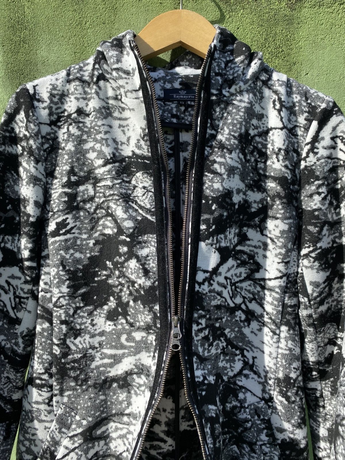 Japanese Brand Raymayers Fabric From ITALY Monochrome Jacket Zip Hoodie Size US M / EU 48-50 / 2 - 7 Thumbnail