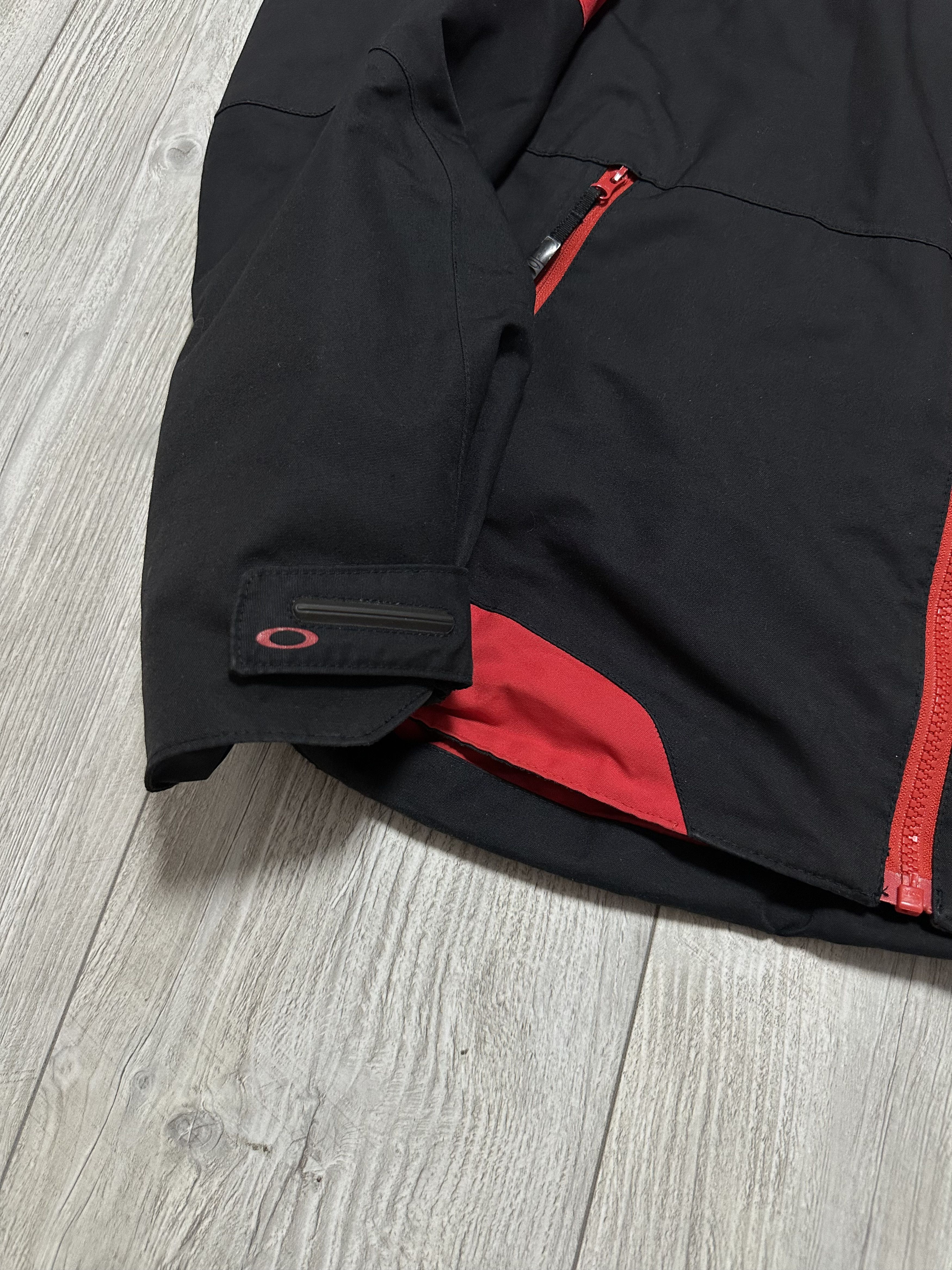 Oakley Oakley Ski Jacket Men’s Men’s Black Red Logo Snowboard Y2K Size US S / EU 44-46 / 1 - 5 Thumbnail