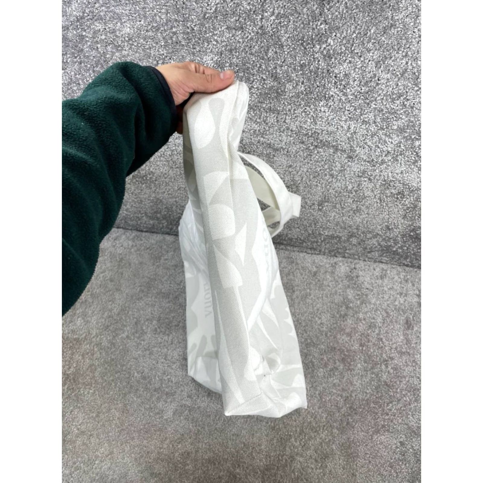 Vera Bradley Vuori Bags Womens Tote White Cotton Double Handle Strap Celebrating a Decade Size ONE SIZE - 4 Thumbnail