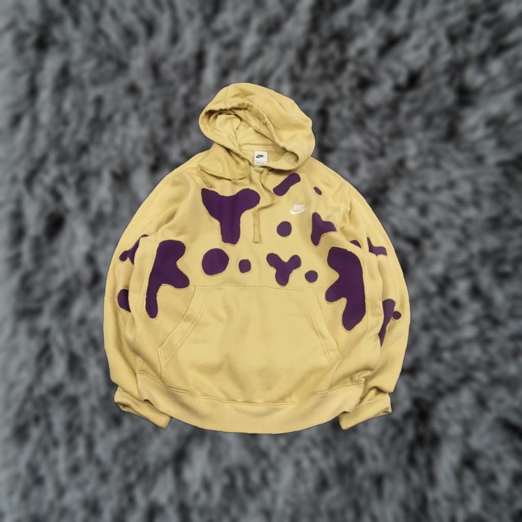 Nike Nike Hoodie Mens XS Yellow Vintage Skeleton Logo Y2K Style 90s Sports Pullover Crew Neck, Heavyweight Cotton Fleece Size US S / EU 44-46 / 1 - 1 Thumbnail