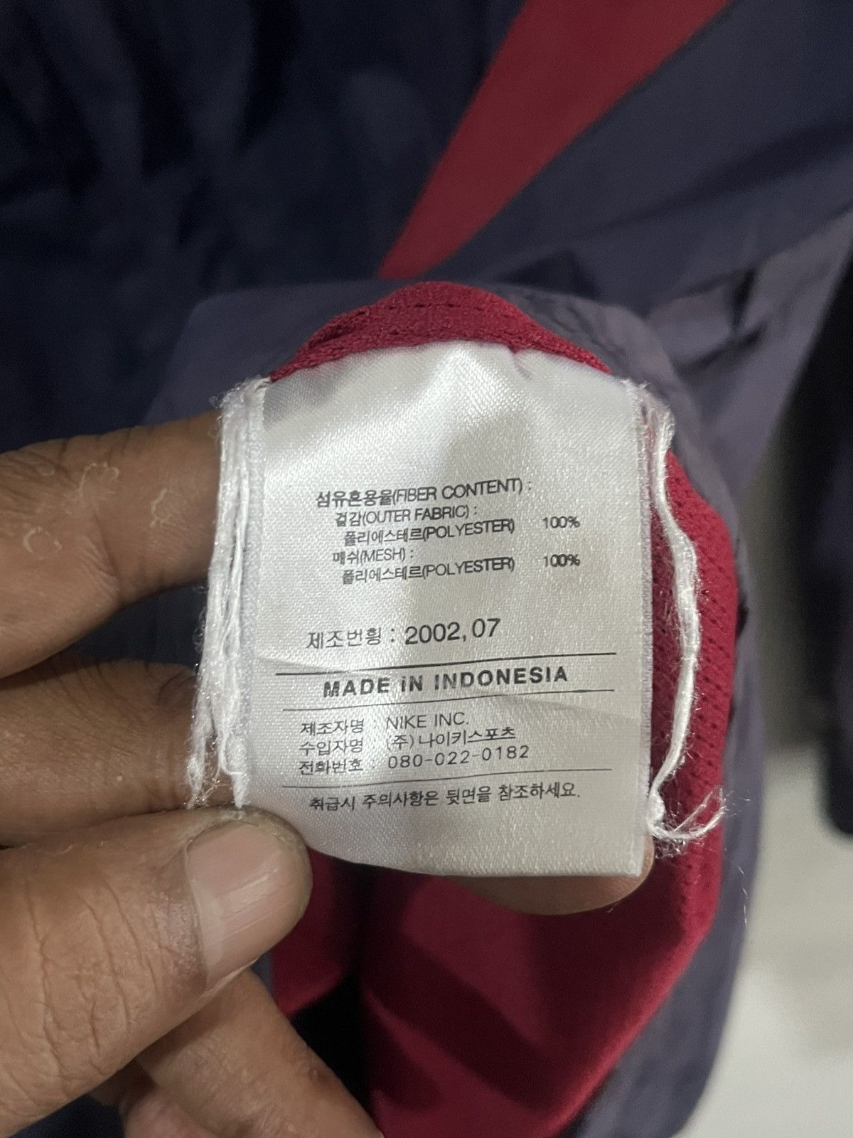 Nike Vintage Nike FC Barcelona "Barça" Windbreaker Jacket Navy Size US XL / EU 56 / 4 - 8 Thumbnail