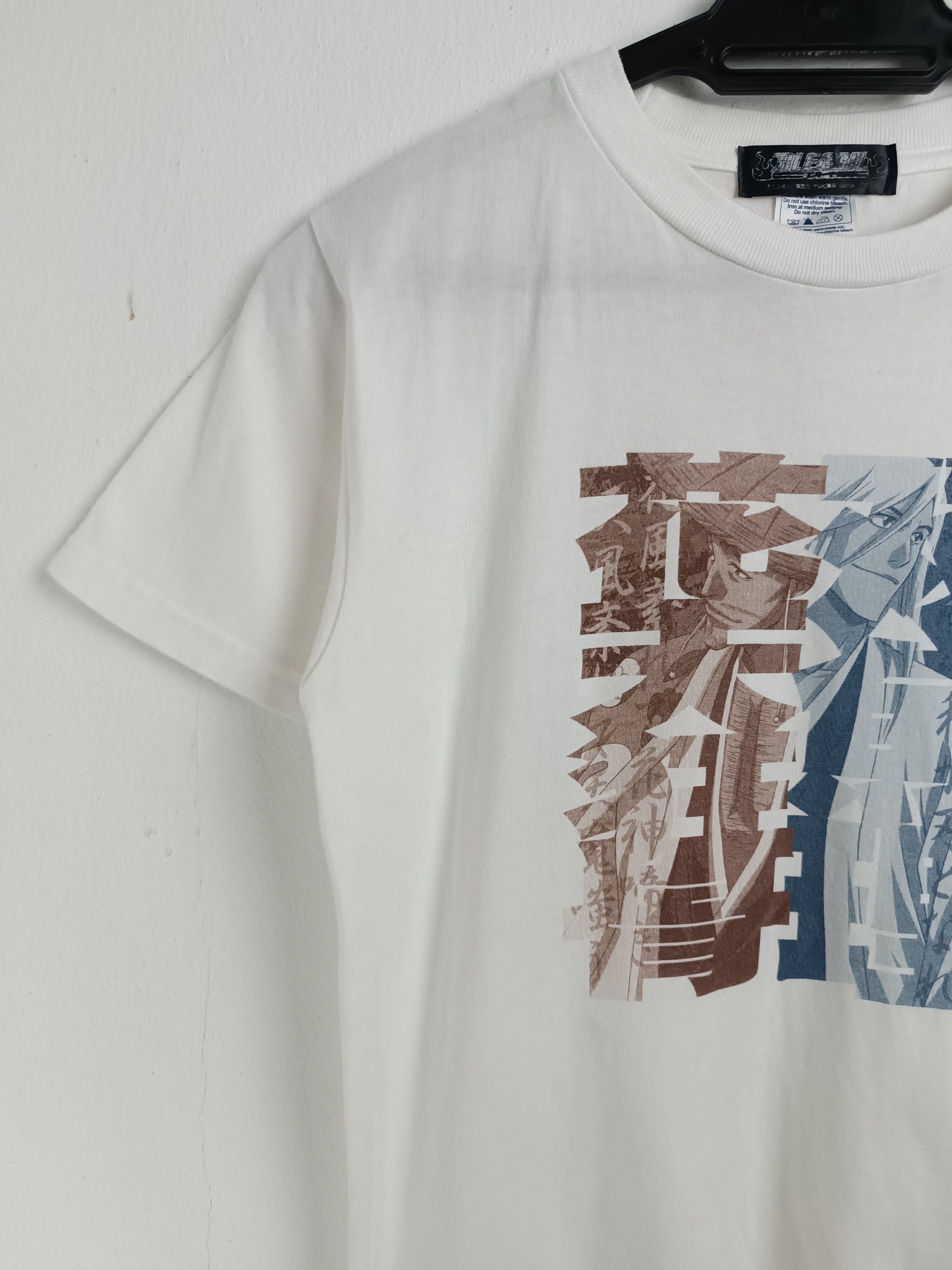Bleach VINTAGE Y2K BLEACH JUSHIRO UKITAKE TEE ONE PIECE NARUTO Size US S / EU 44-46 / 1 - 5 Thumbnail