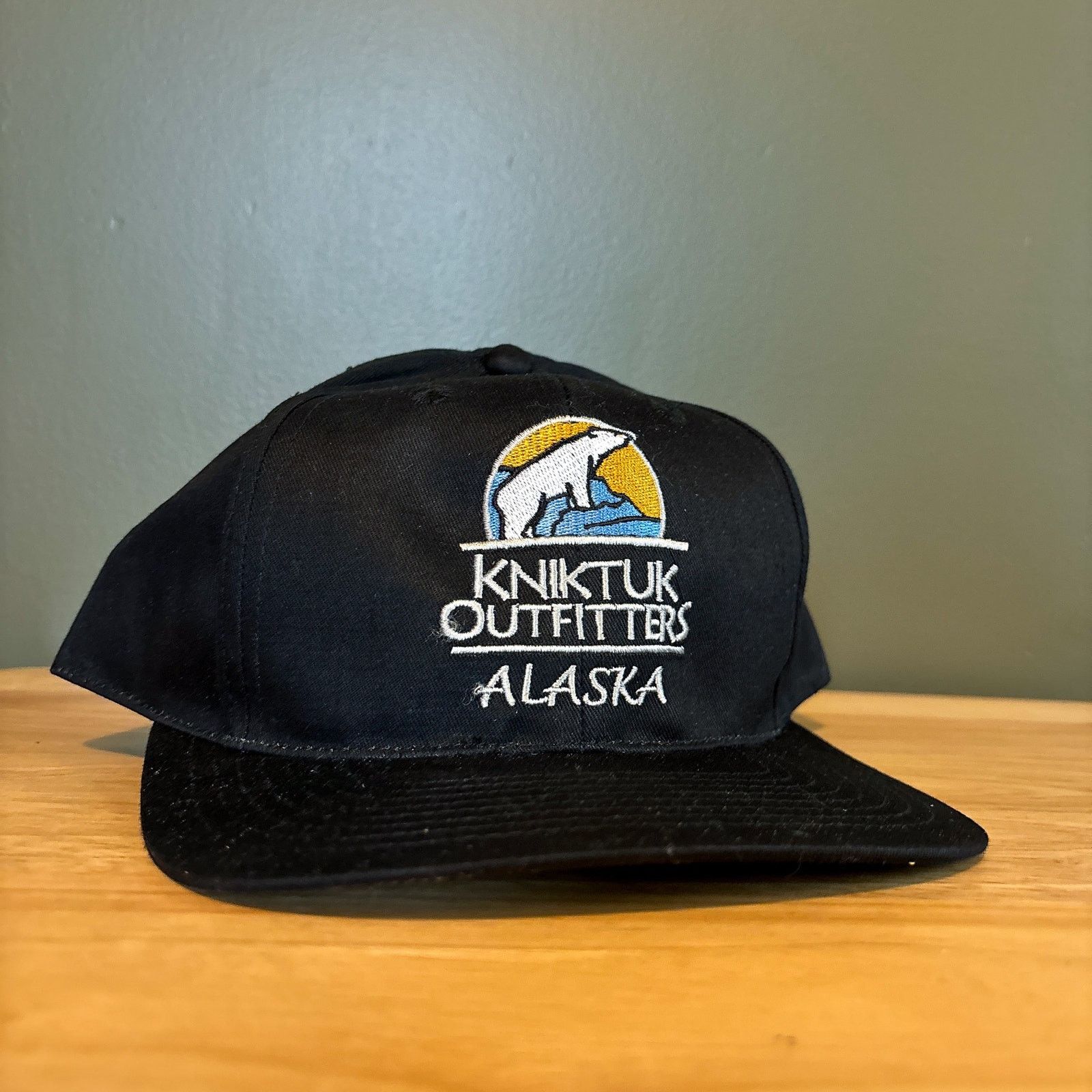 Other Vtg Kniktuk Outfitters Alaska Polar Bear Black Snapback Hat Size ONE SIZE - 1 Thumbnail