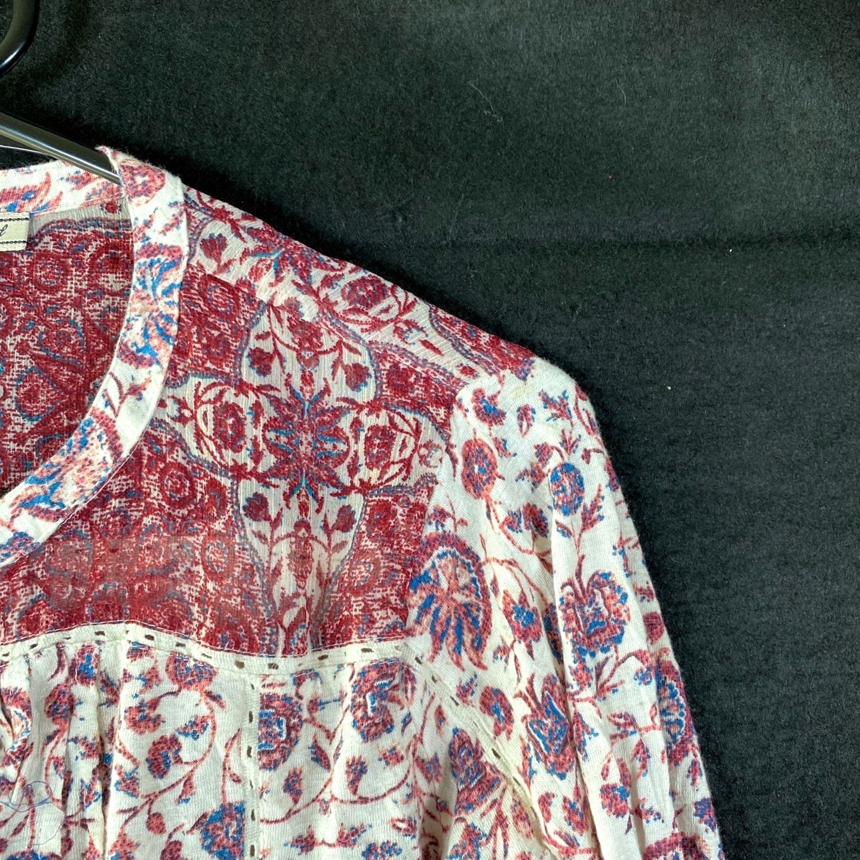 Lucky Brand Lucky Brand Blouse Red Multi Floral V-Neck Long Sleeve Sheer Small Womens Size S / US 4 / IT 40 - 5 Thumbnail