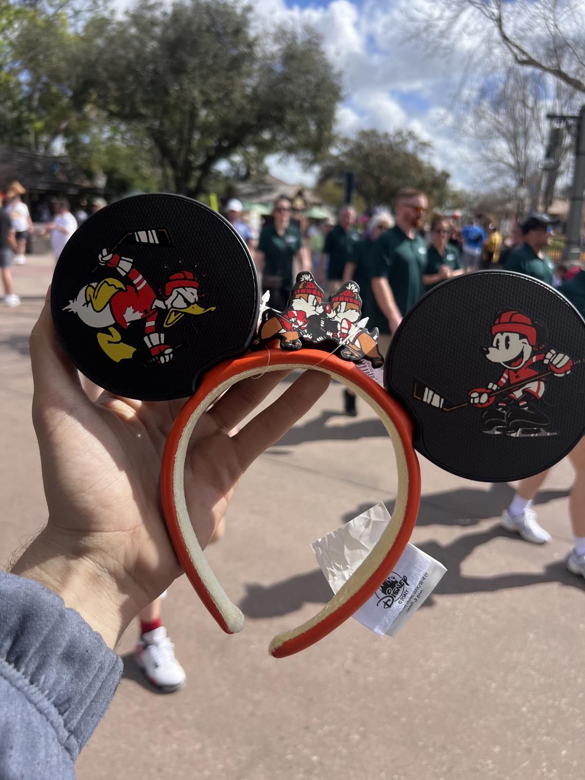 Other EXCLUSIVE Disney Parks x Epcot Canada Hockey Ears Size ONE SIZE - 1 Thumbnail