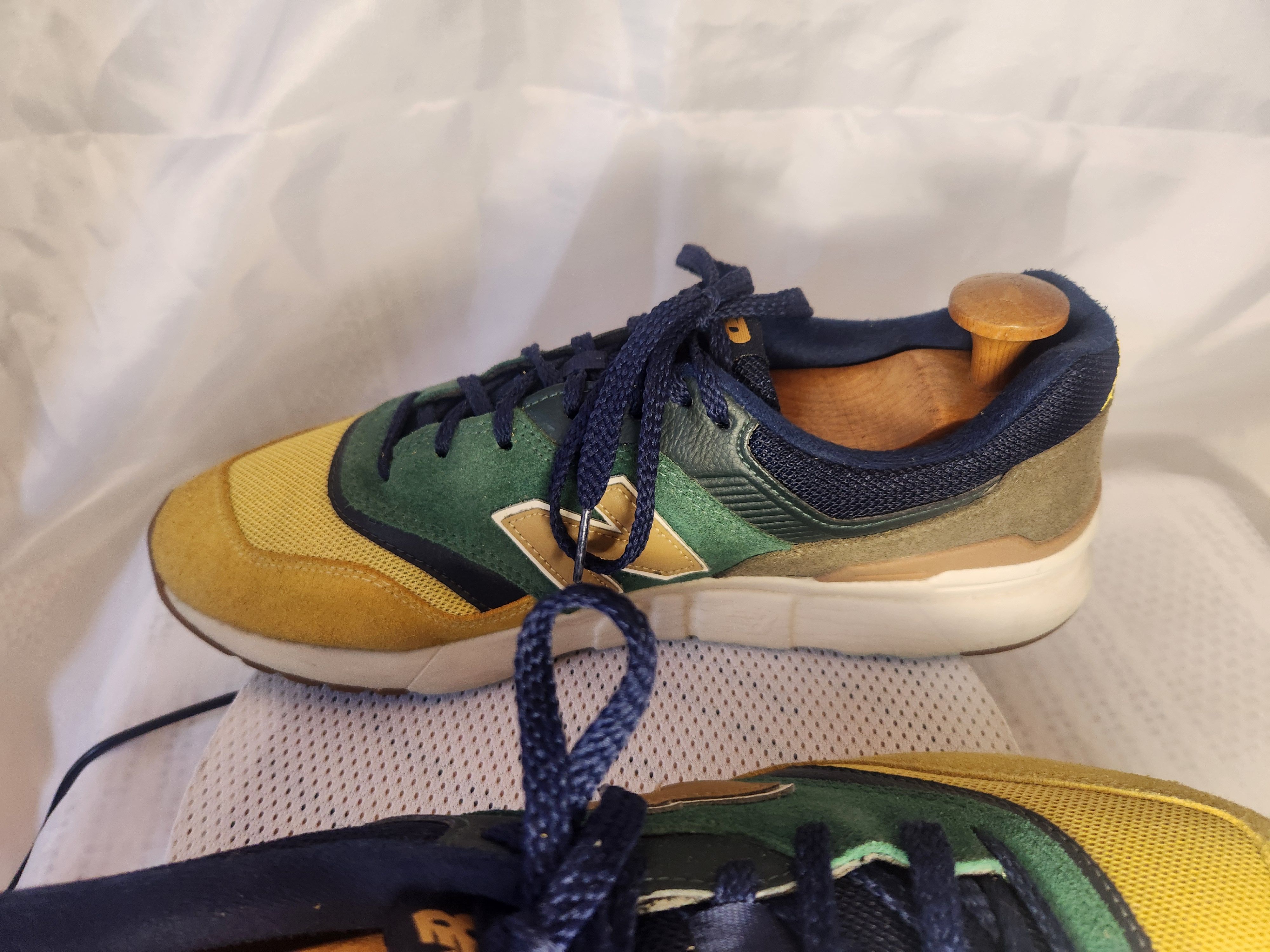 New Balance CM997HVN SPRUCE GOLD BODEGA Size US 11 / EU 44 - 7 Thumbnail