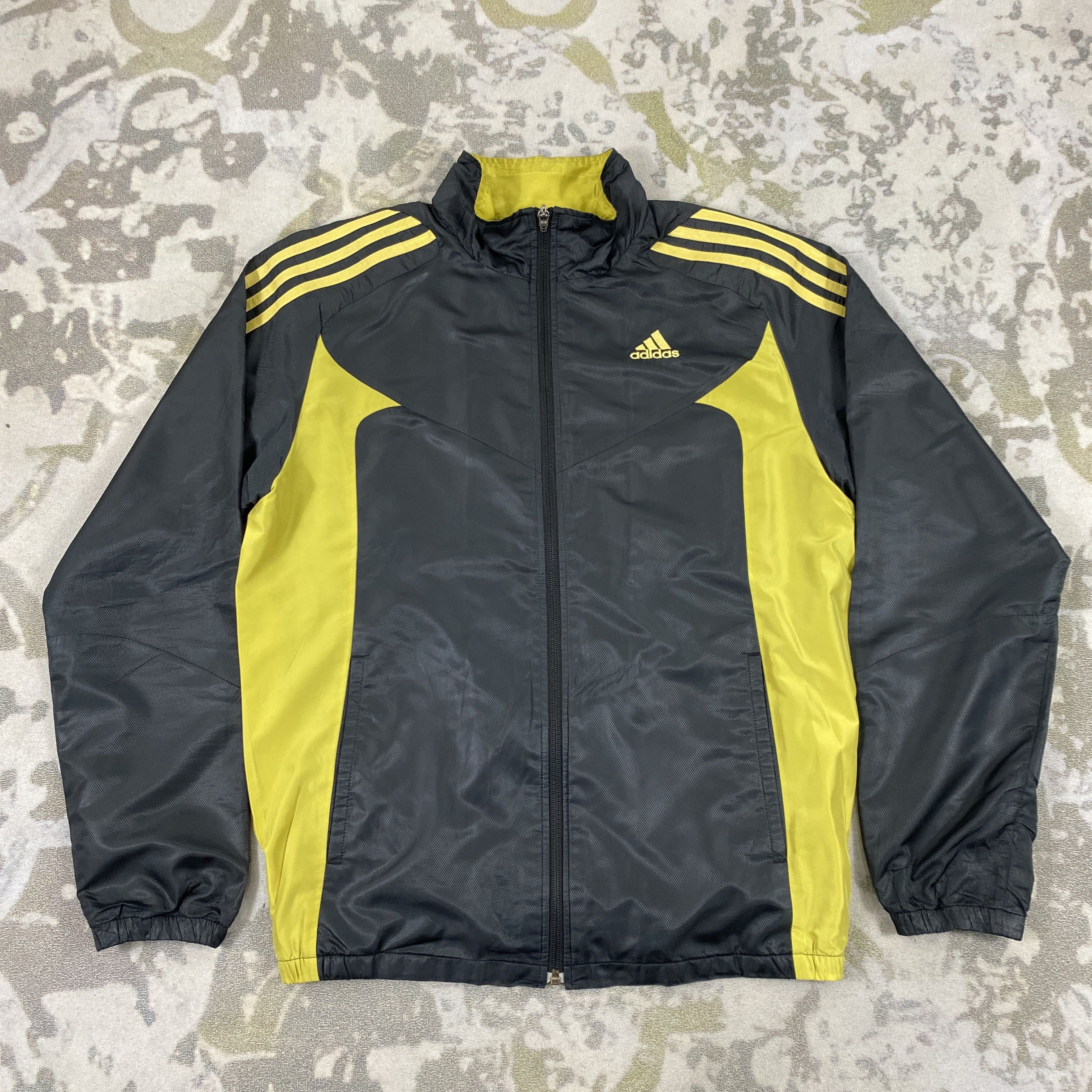Adidas Vintage adidas Track Medium Jacket- J394 Size US M / EU 48-50 / 2 - 1 Thumbnail