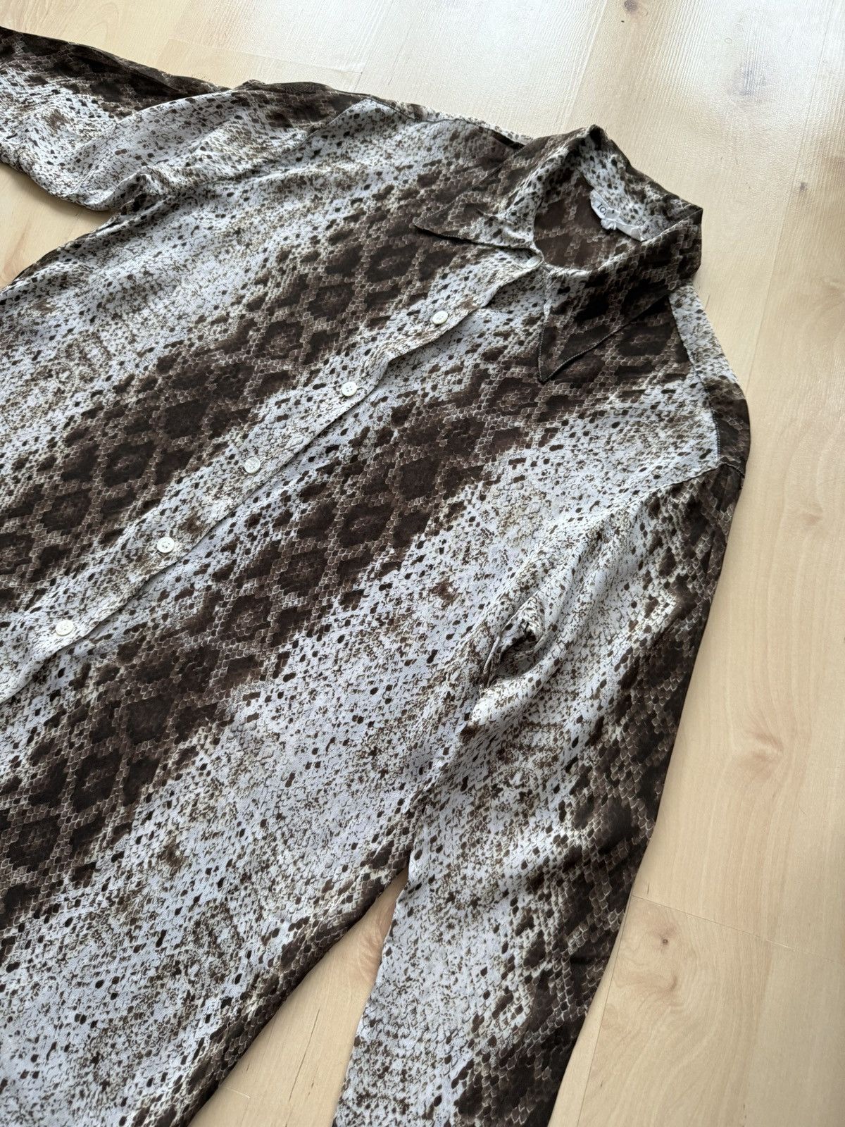 Iceberg Iceberg snake skin archive runway ls long shirt vintage Size S / US 4 / IT 40 - 4 Thumbnail