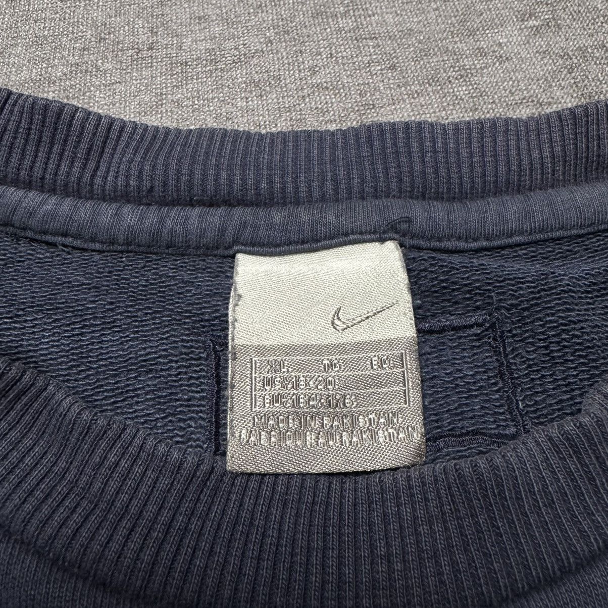 Nike × Vintage Y2K Nike sweatshirt faded vintage big logo Size US S / EU 44-46 / 1 - 3 Thumbnail