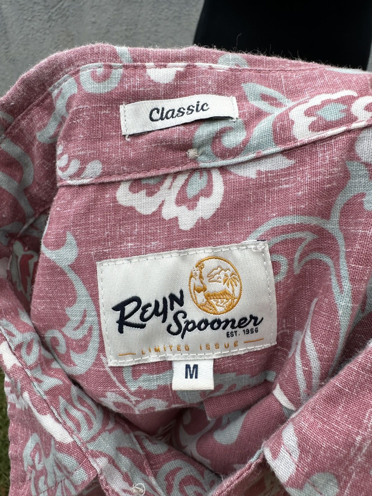 Reyn Spooner PreOwned Reyn Spooner Hawaiian Shirt Pink Men's M Size US M / EU 48-50 / 2 - 4 Thumbnail