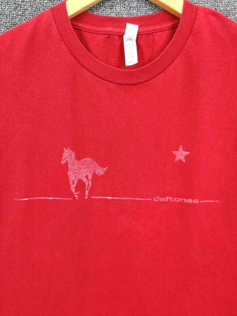 Band Tees Deftones White Pony Band Tee Tshirt Size US XL / EU 56 / 4 - 8 Thumbnail