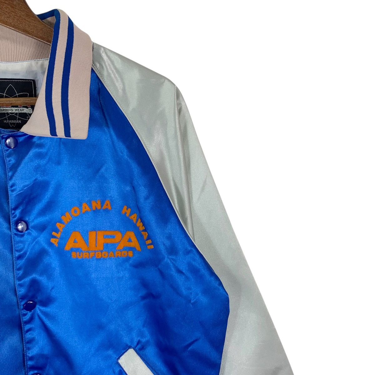 Vintage VINTAGE AIPA SURFBOARD SATIN VARSITY JACKET Size US L / EU 52-54 / 3 - 7 Thumbnail