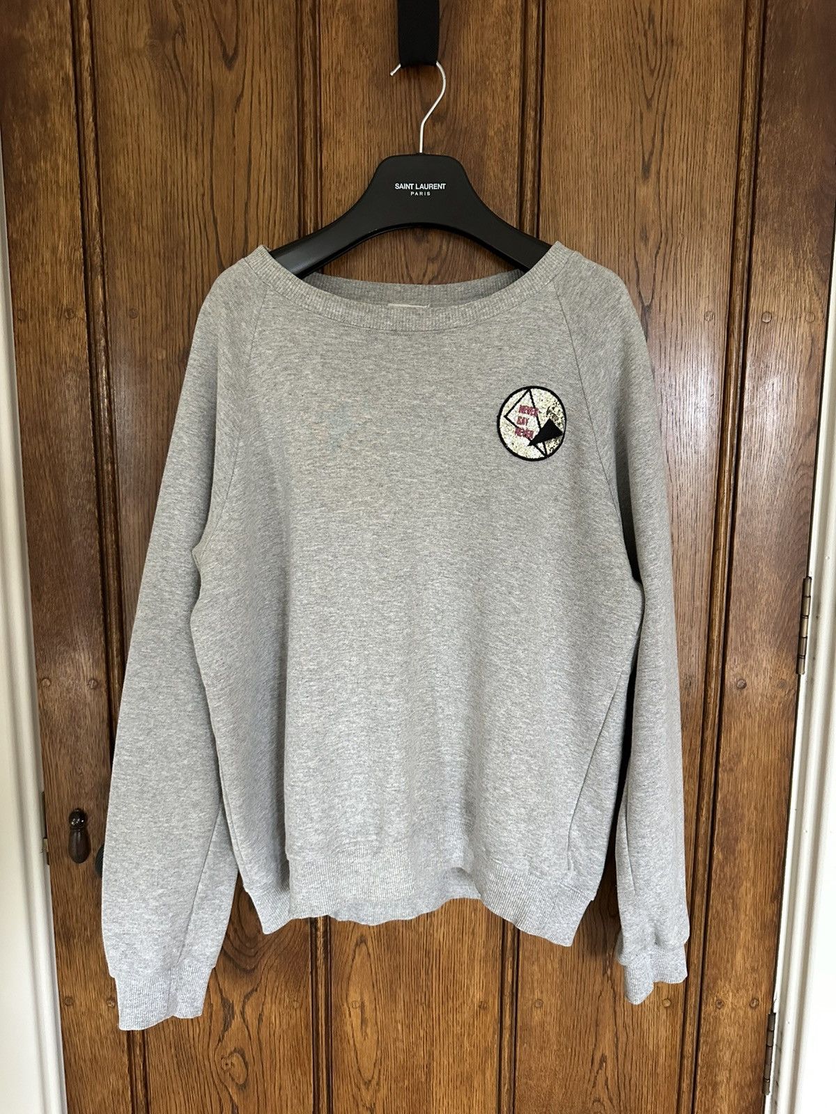 Saint Laurent Paris Saint Laurent glitter patch grey sweater sweatshirt crew XL Size US XL / EU 56 / 4 - 1 Thumbnail
