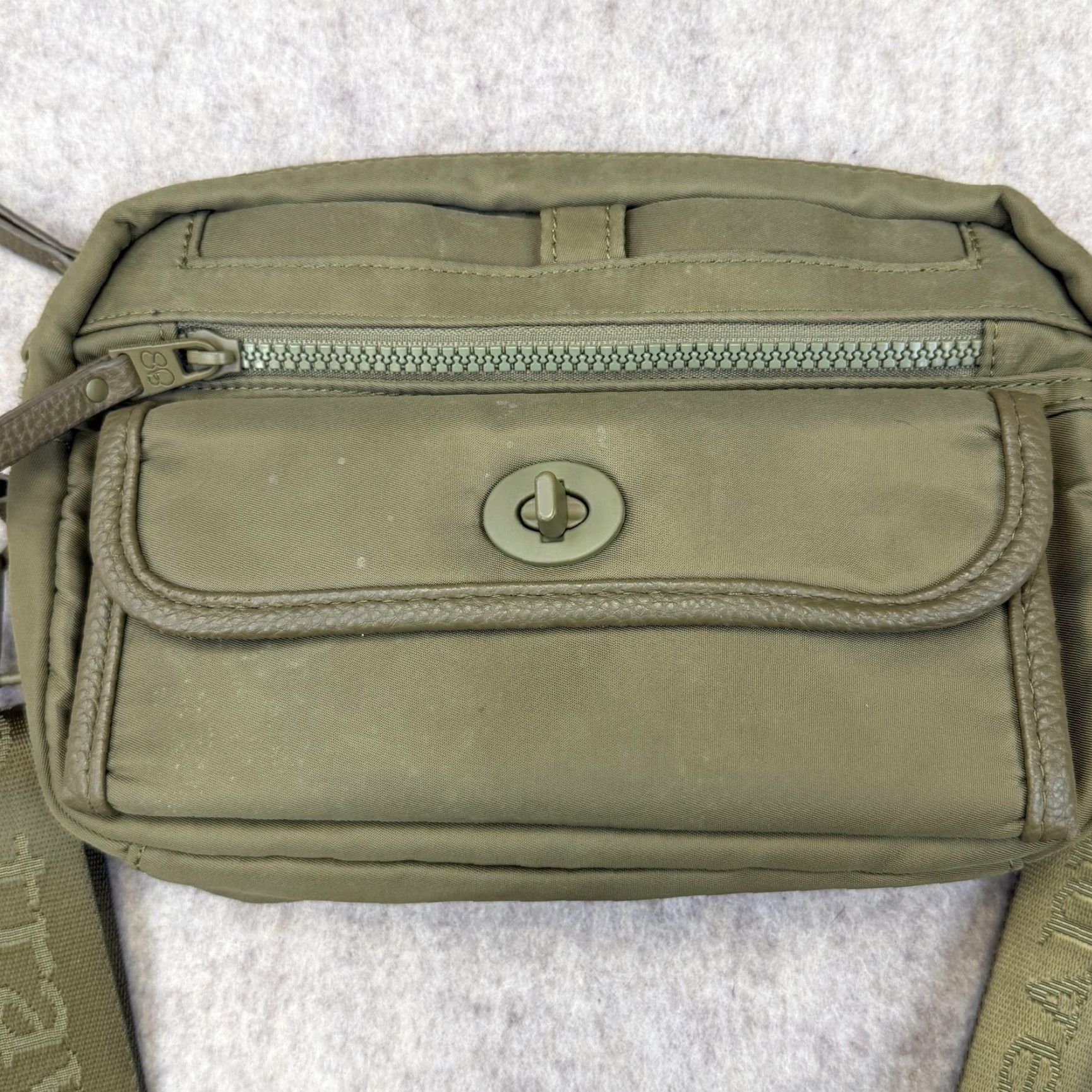 Vintage Travel Crossbody Bag Unisex Small Green Adjustable Strap Zip Pockets Detachable Size ONE SIZE - 5 Thumbnail