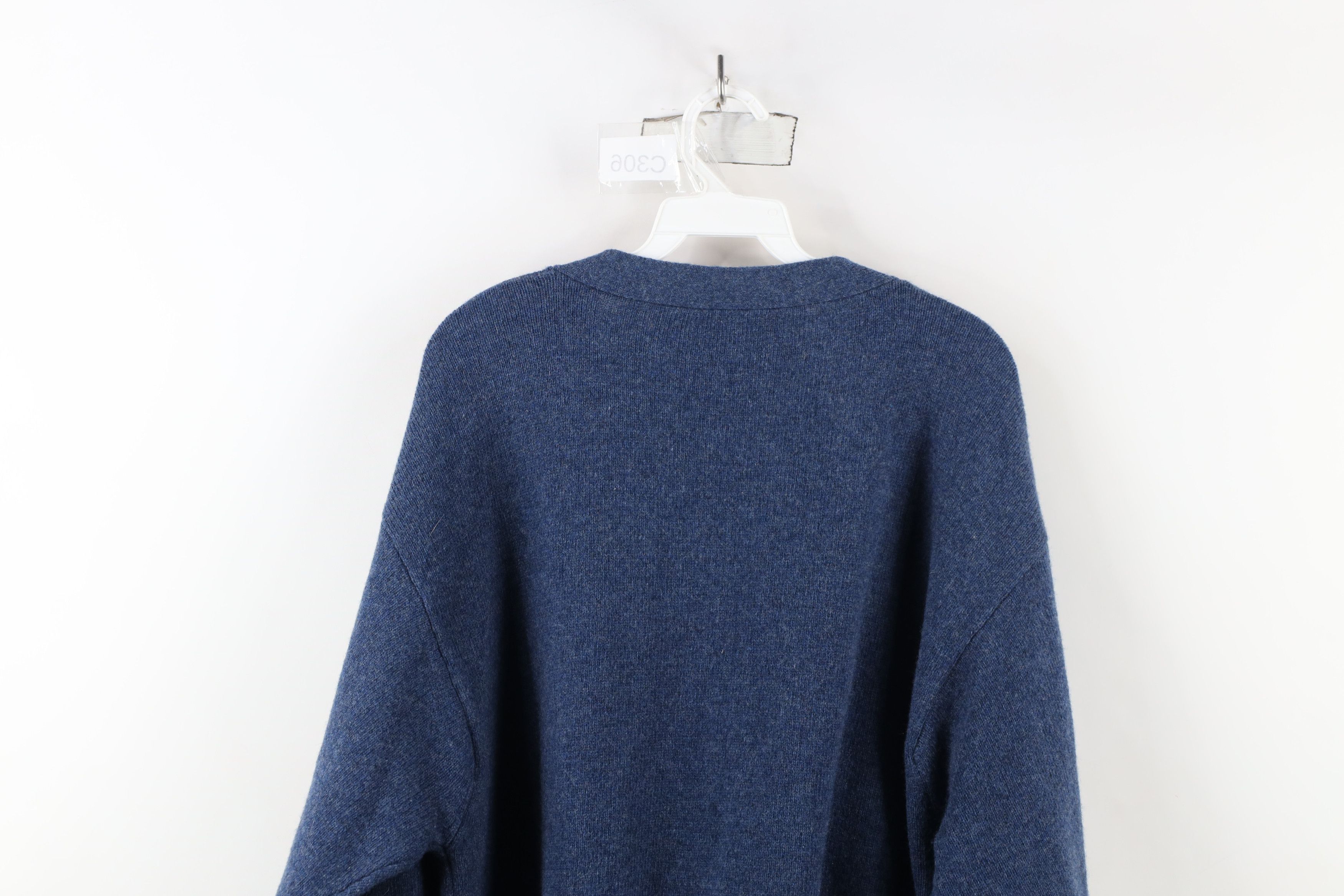 Vintage Vintage 90s Streetwear Knit Button Cardigan Sweater Blue Size US XL / EU 56 / 4 - 11 Thumbnail