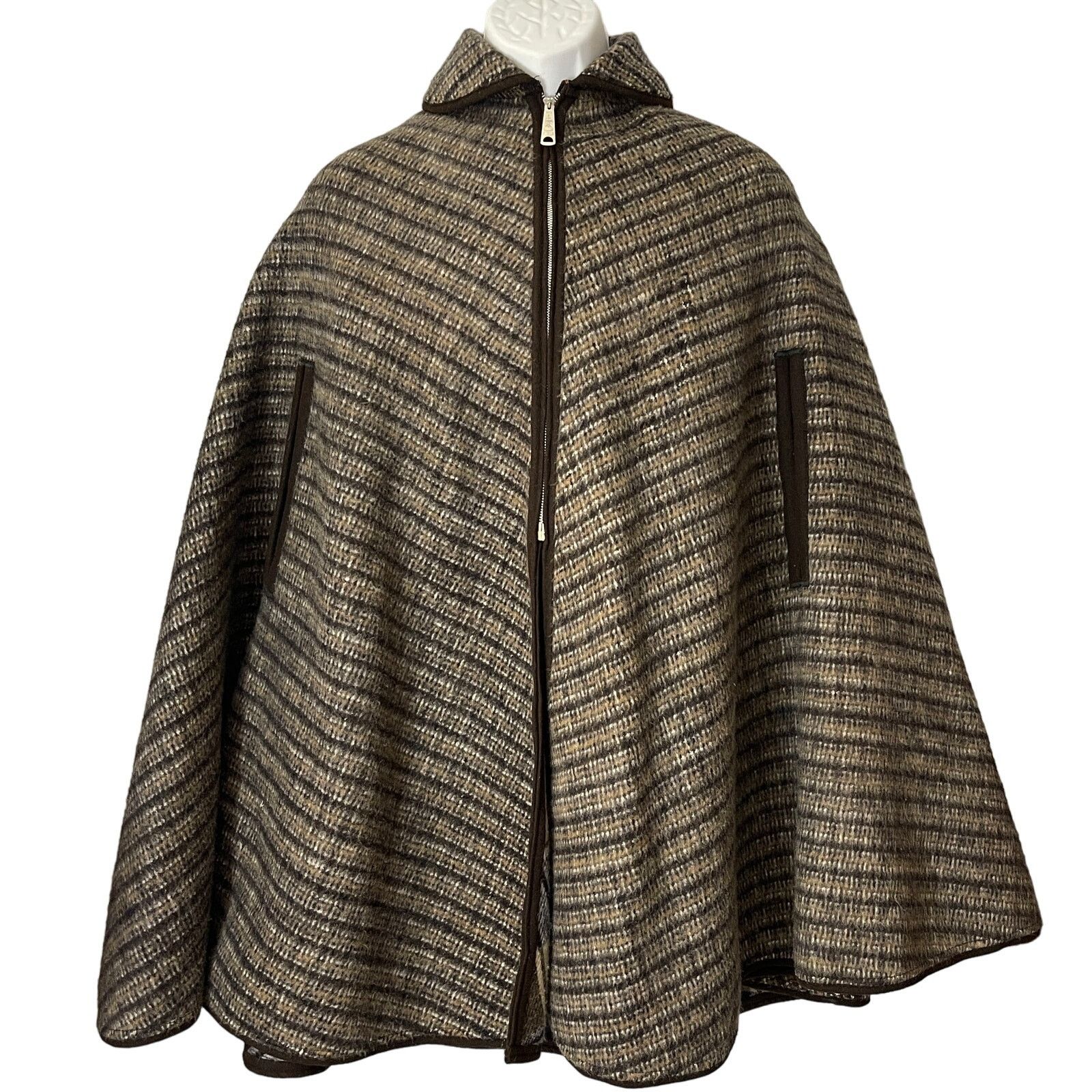 Vintage VINTAGE 70s Reversible Plaid Blanket Wool Cape Size M / US 6-8 / IT 42-44 - 3 Thumbnail