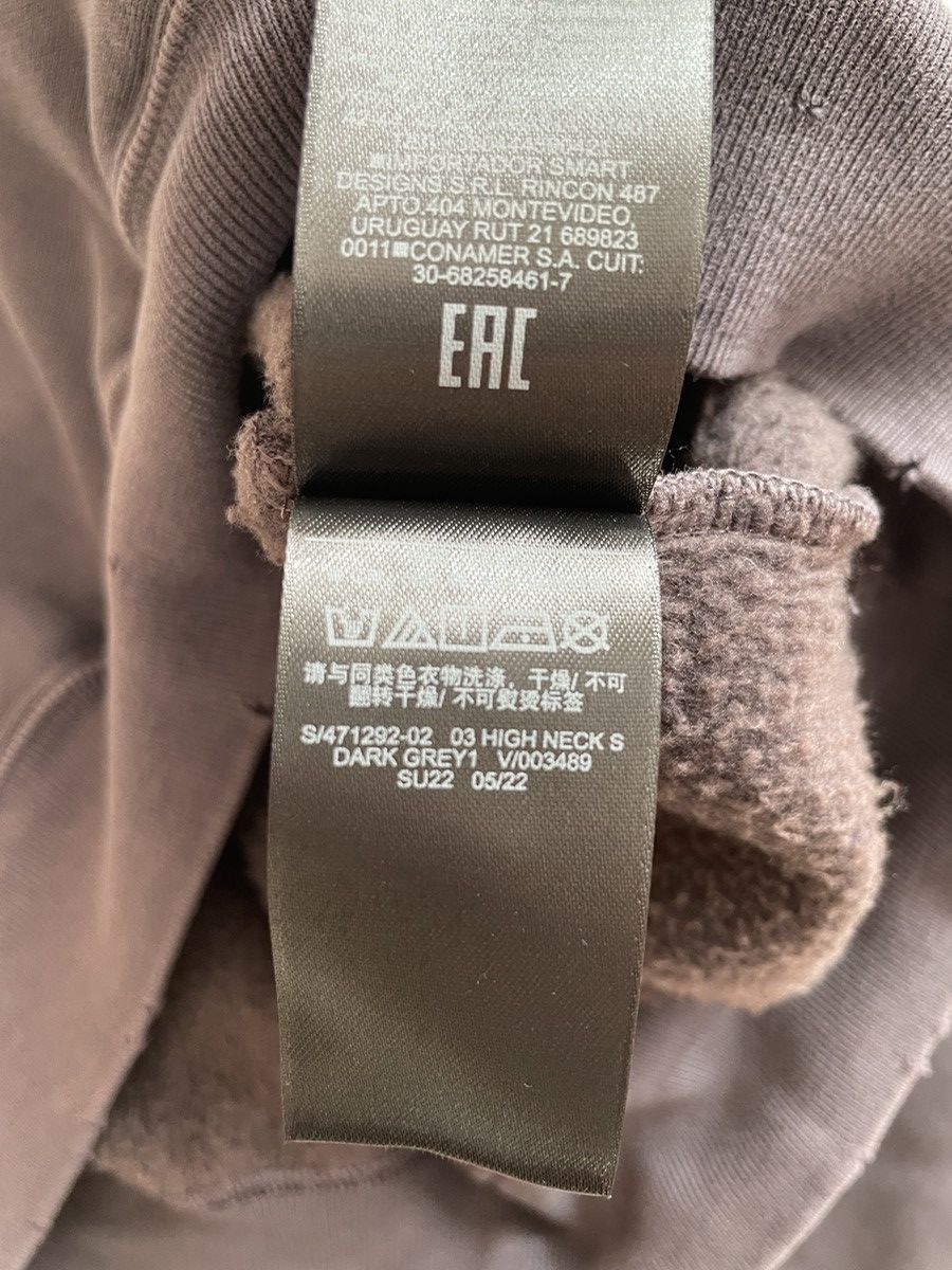 Balenciaga × Gap × Kanye West Yeezy Gap Balenciaga High Neck Distressed Mockneck Sweater Size US S / EU 44-46 / 1 - 5 Thumbnail