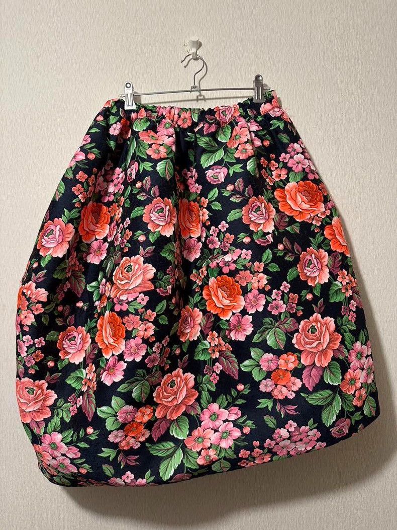 Comme des Garcons Comme Des Garcons Floral balloon skirt Size XS / US 0-2 / IT 36-38 - 1 Thumbnail