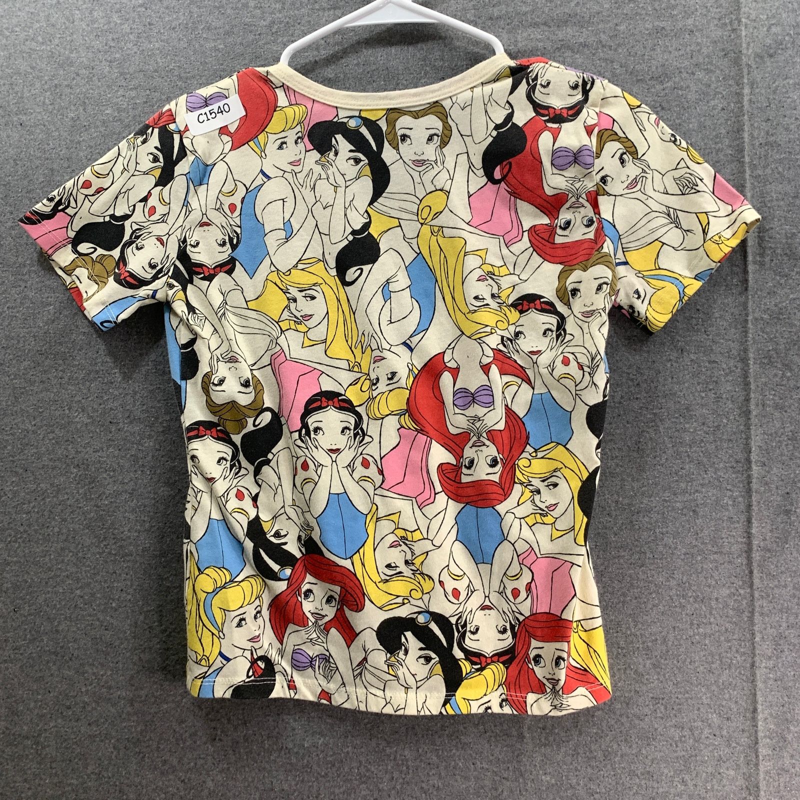 Disney Disney Tee Shirt Size Small Casual T Shirt Ladies Size S / US 4 / IT 40 - 2 Thumbnail